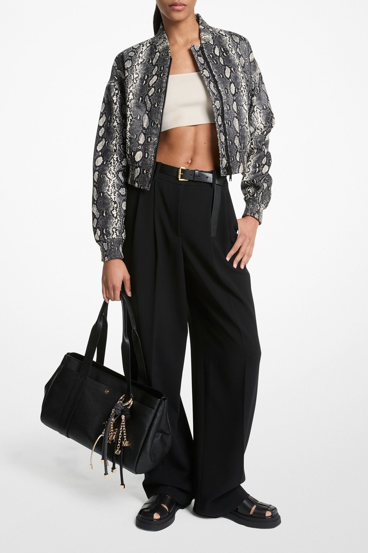 PLEATED WIDE LEG TROUSER IN BLACK 1