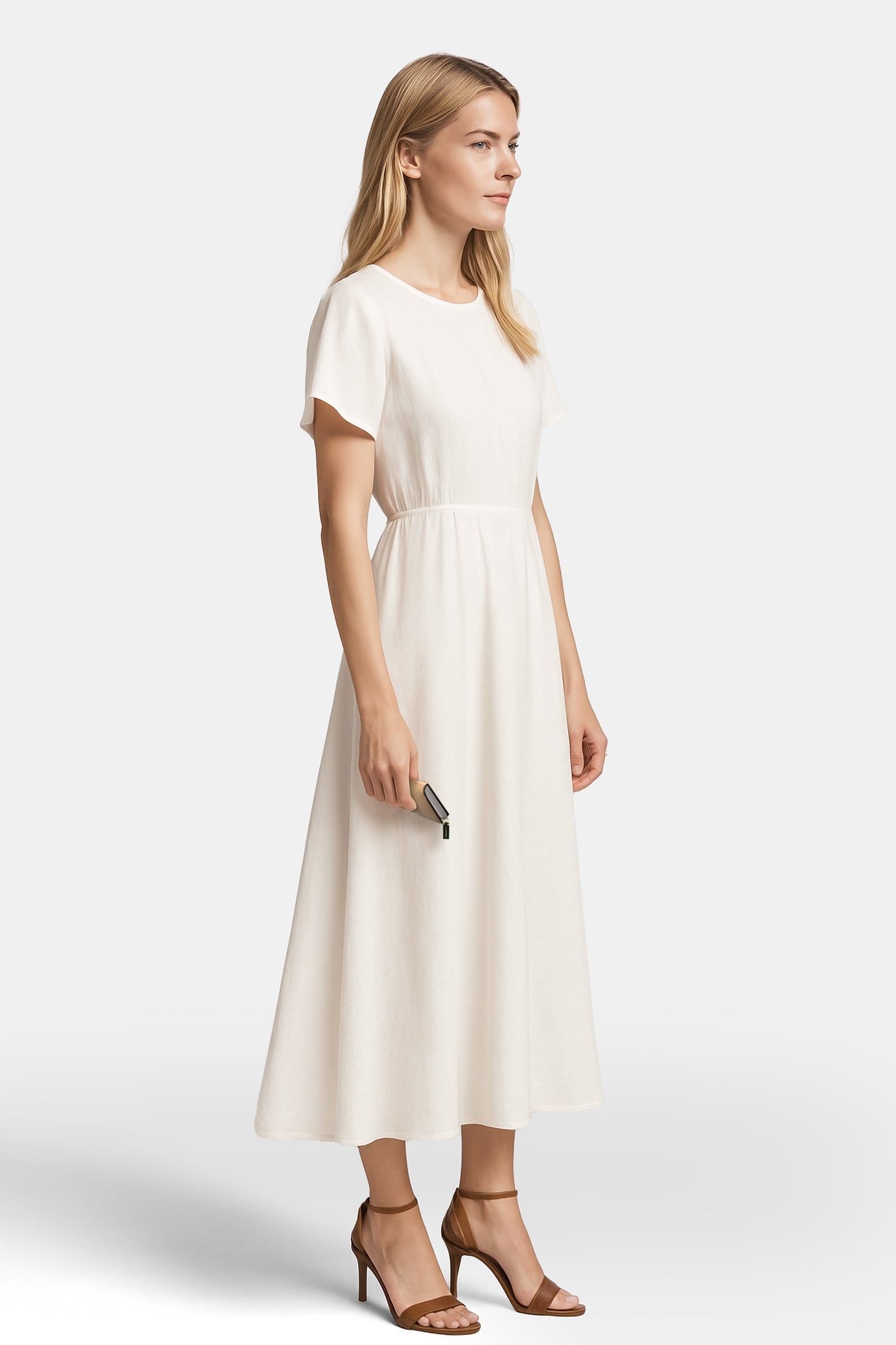 LEATHER PURSE IN BEIGE 2