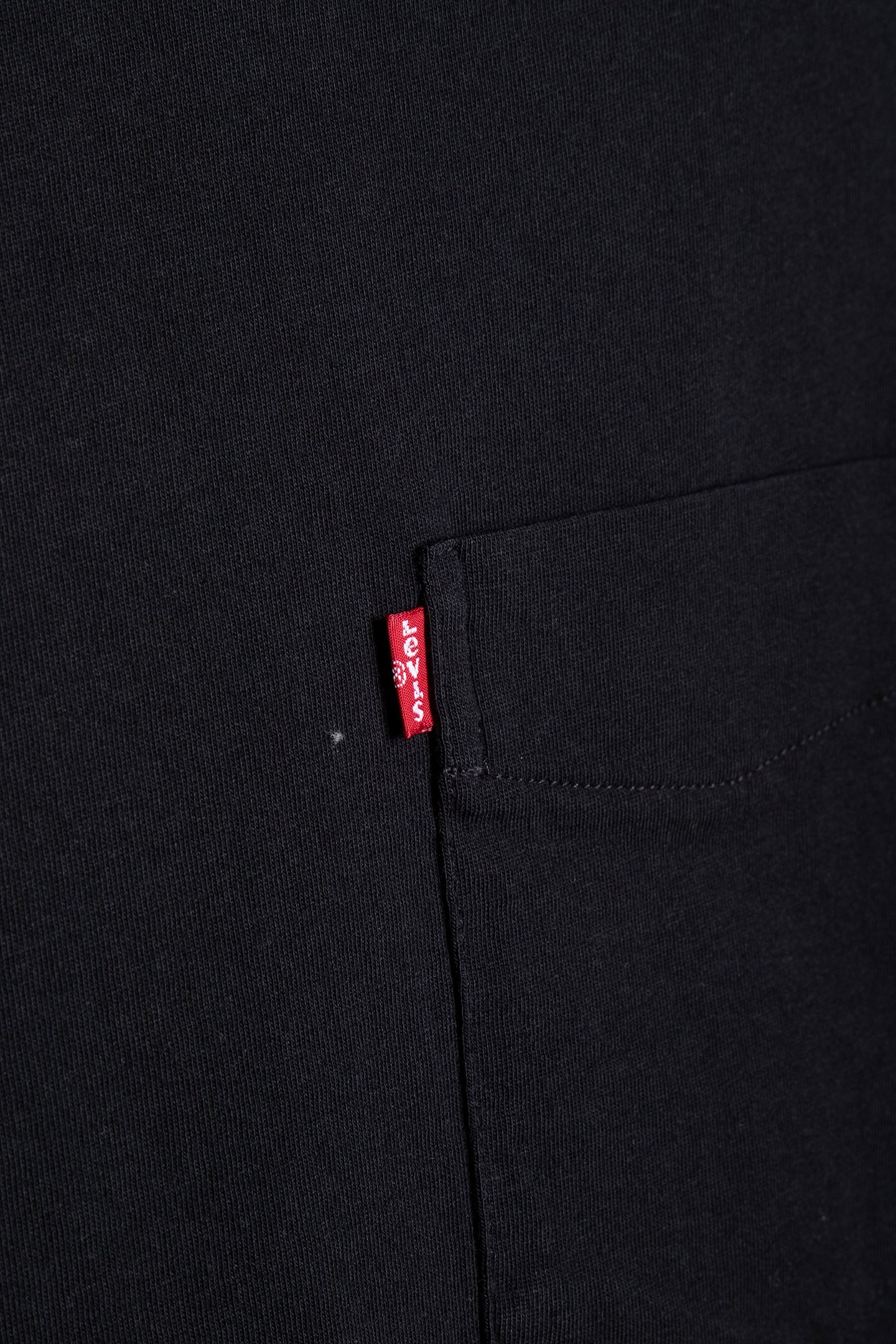 LSESS CLASSIC POCKET TEE BLACK 4