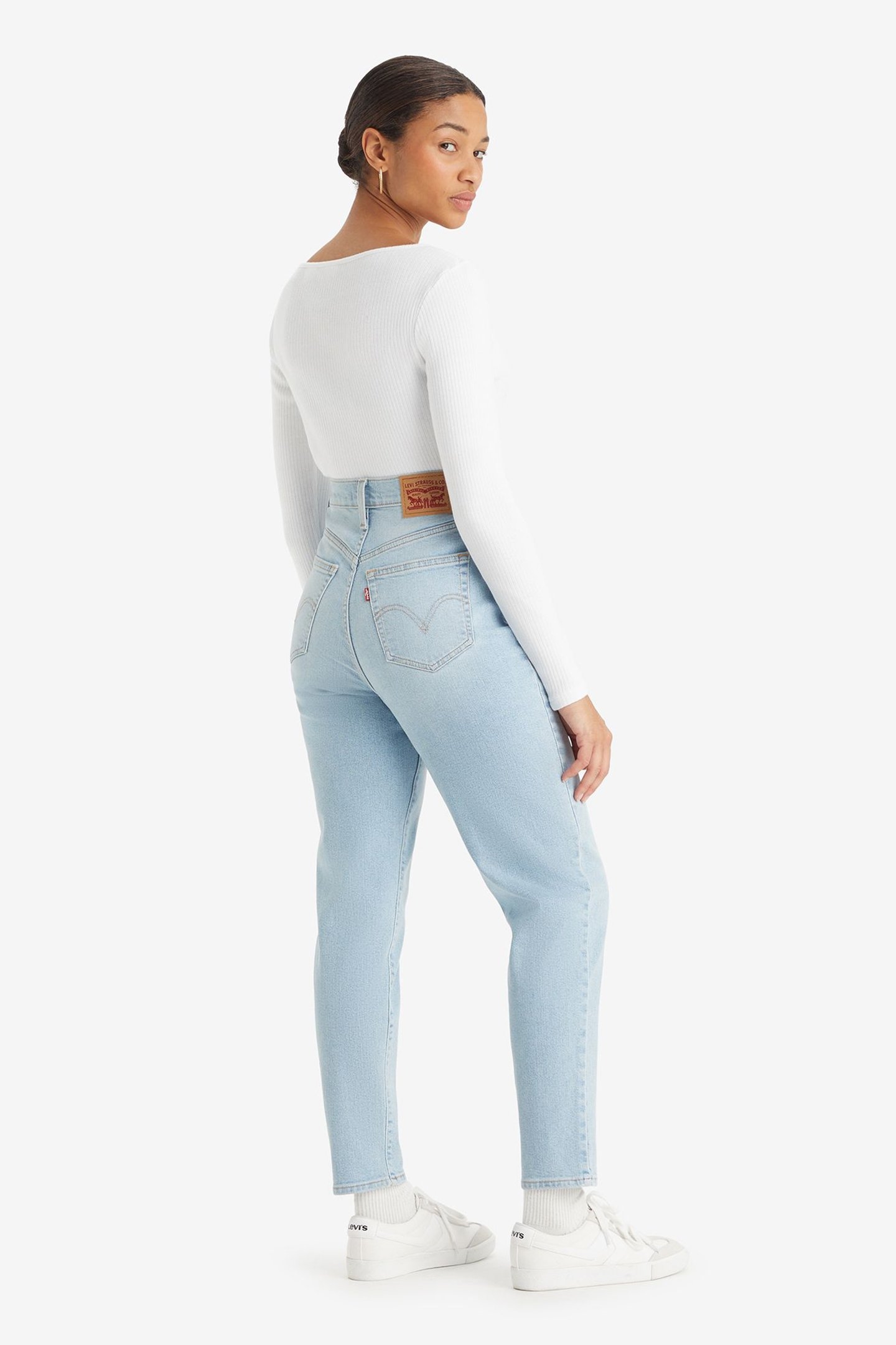 HIGH WAISTED MOM JEAN ALL ALONE 2