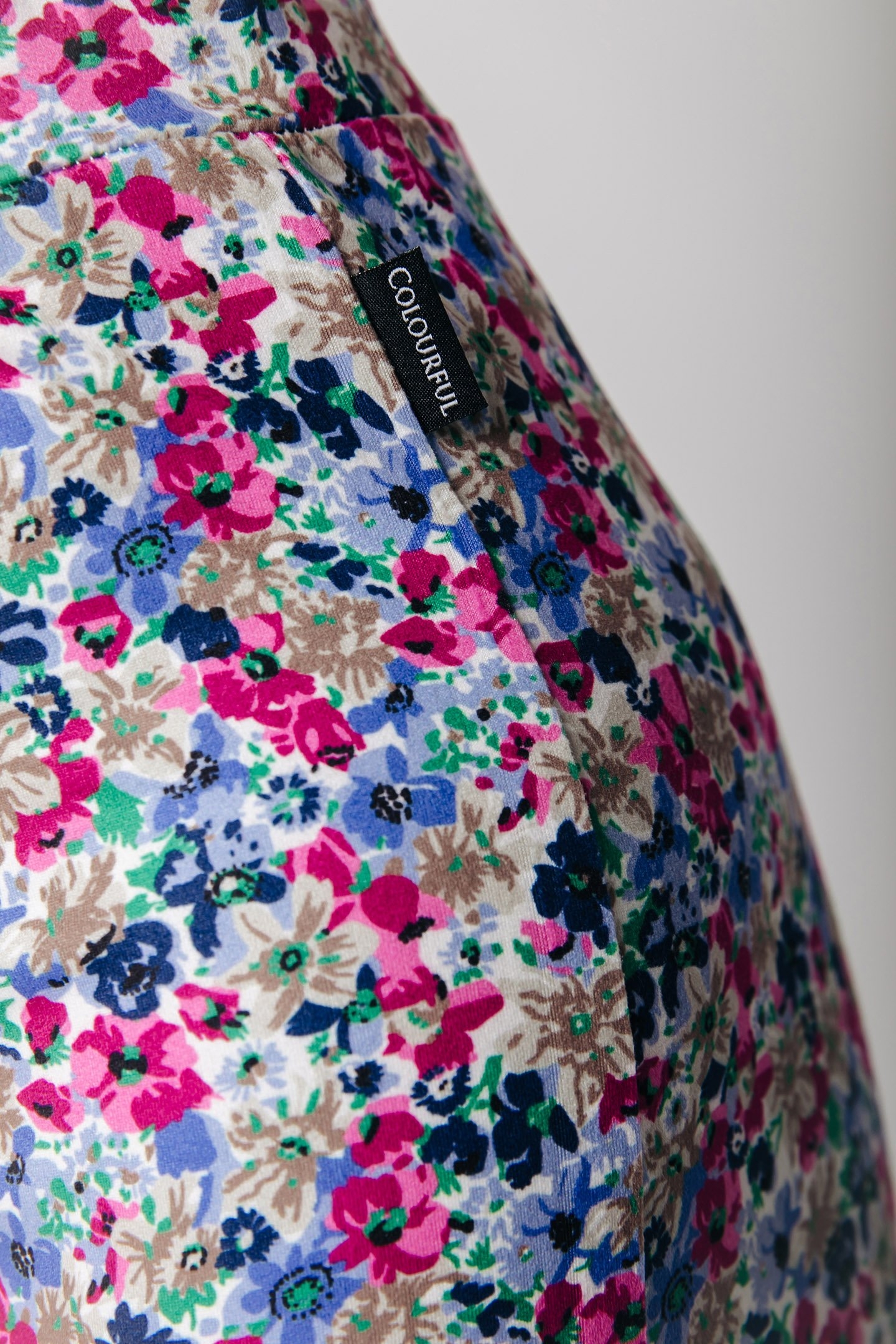 SMALL FLOWER PEACHED FLARE PANTS MULTICOLOR 4