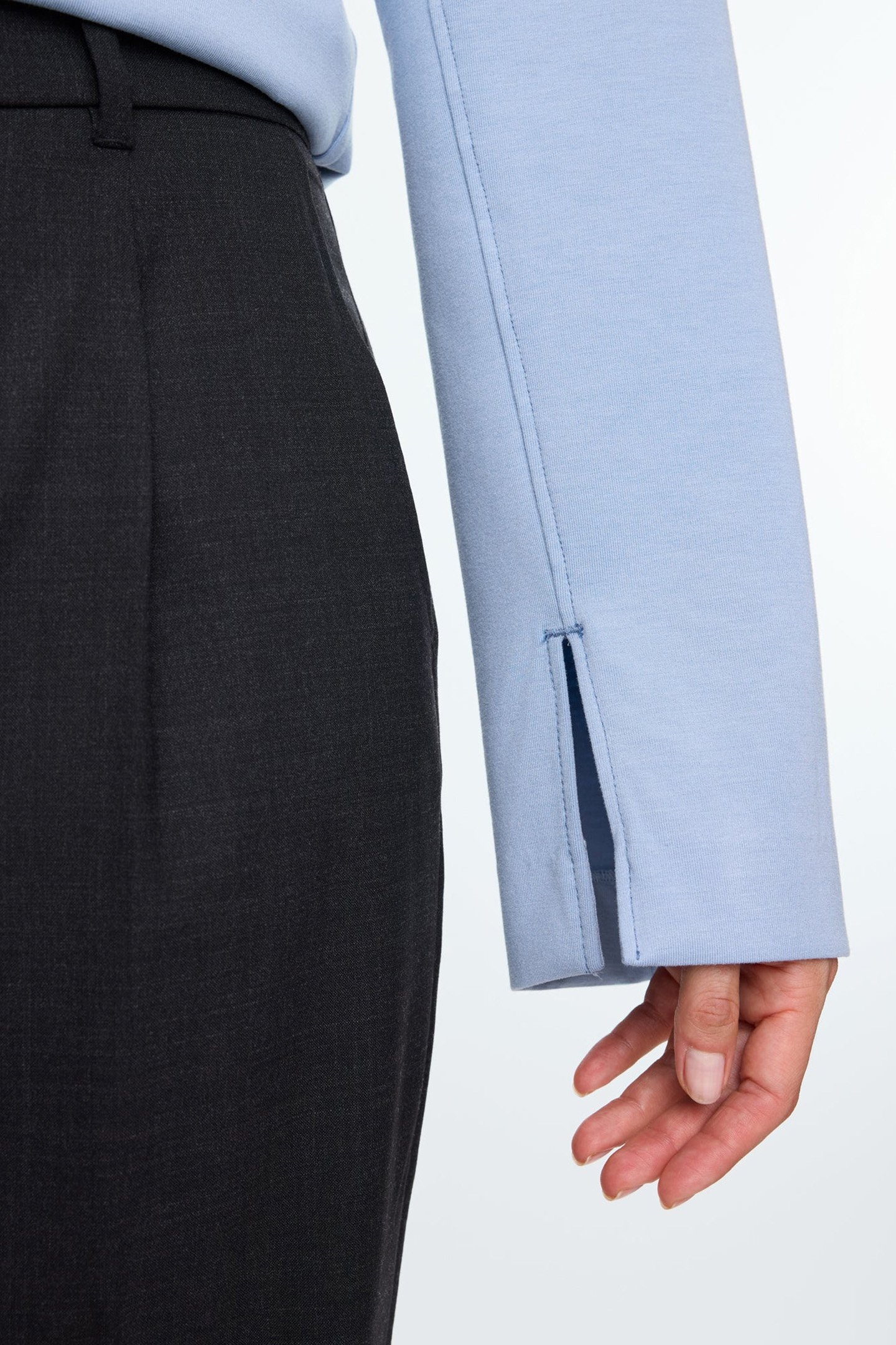 SOFT ROLNECK SWEAT LIGHT SEA BLUE 8