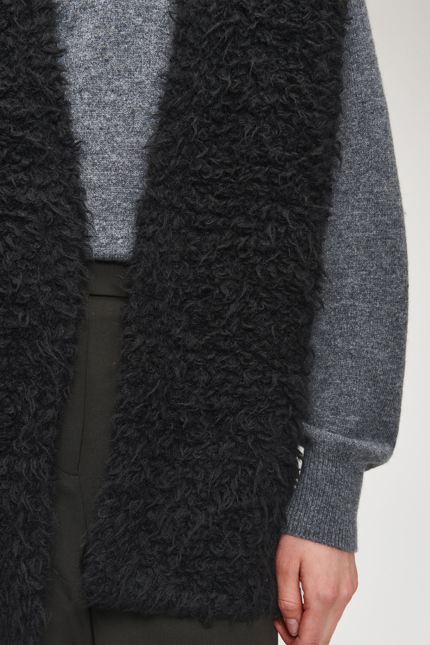 FURRY ALPACA KNITTED GILET BLACK 6