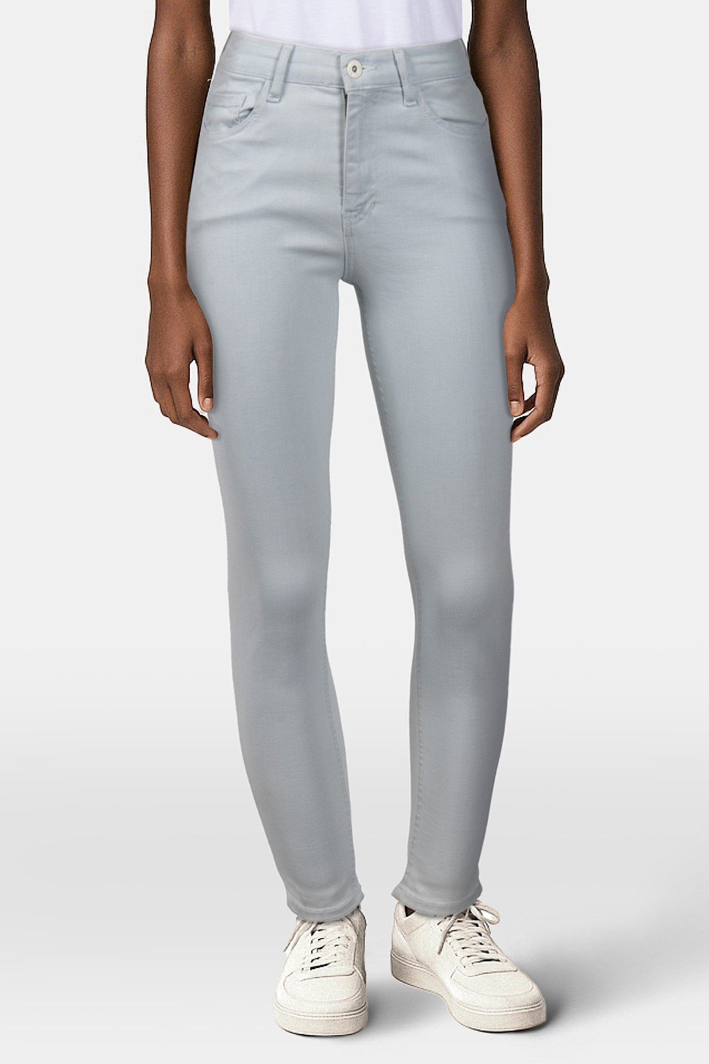 THE CLASSIC CAPRI SPRING BLUE WASH 1