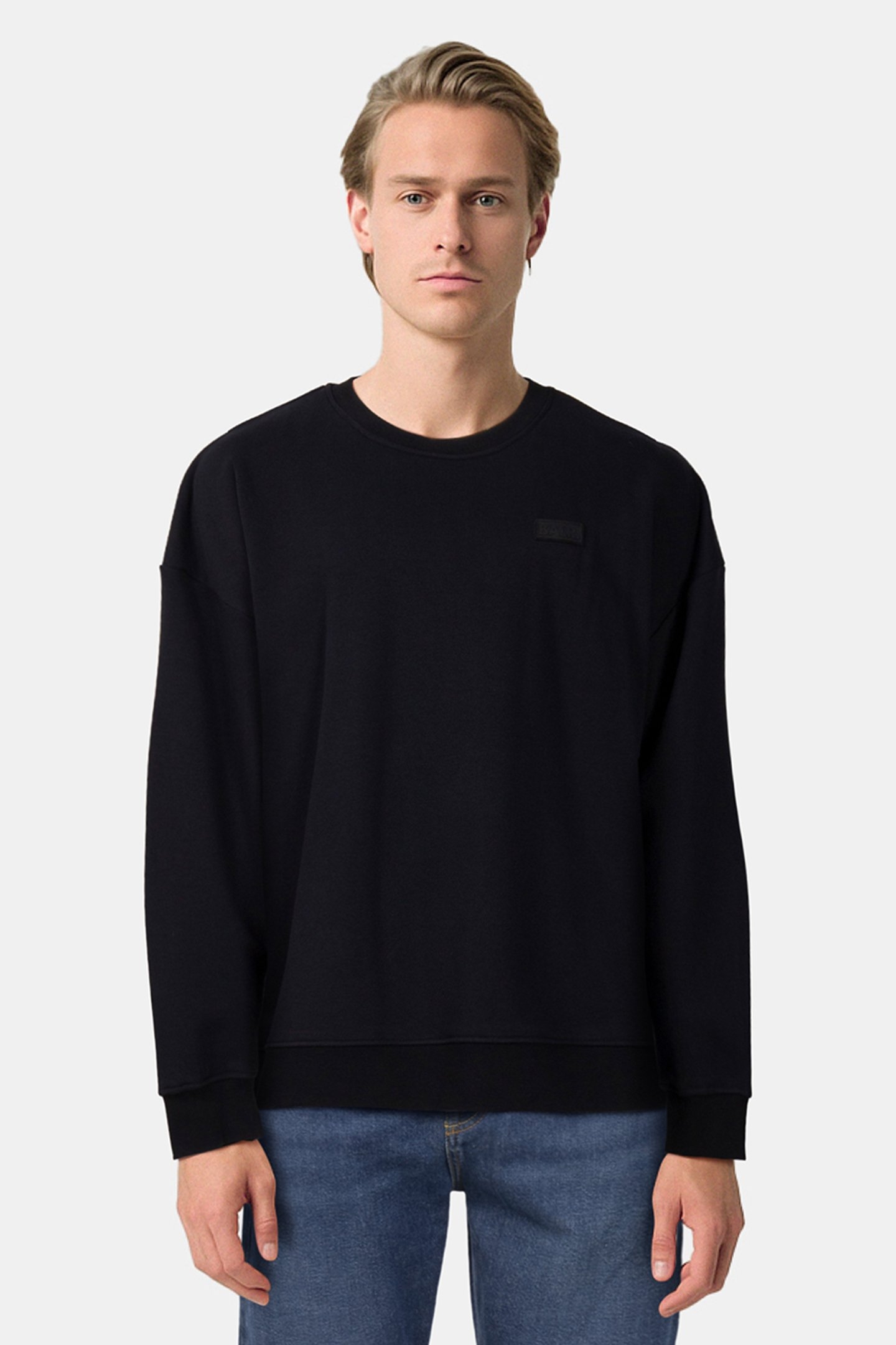 BALR. PATCH BOX FIT CREWNECK JET BLACK 1