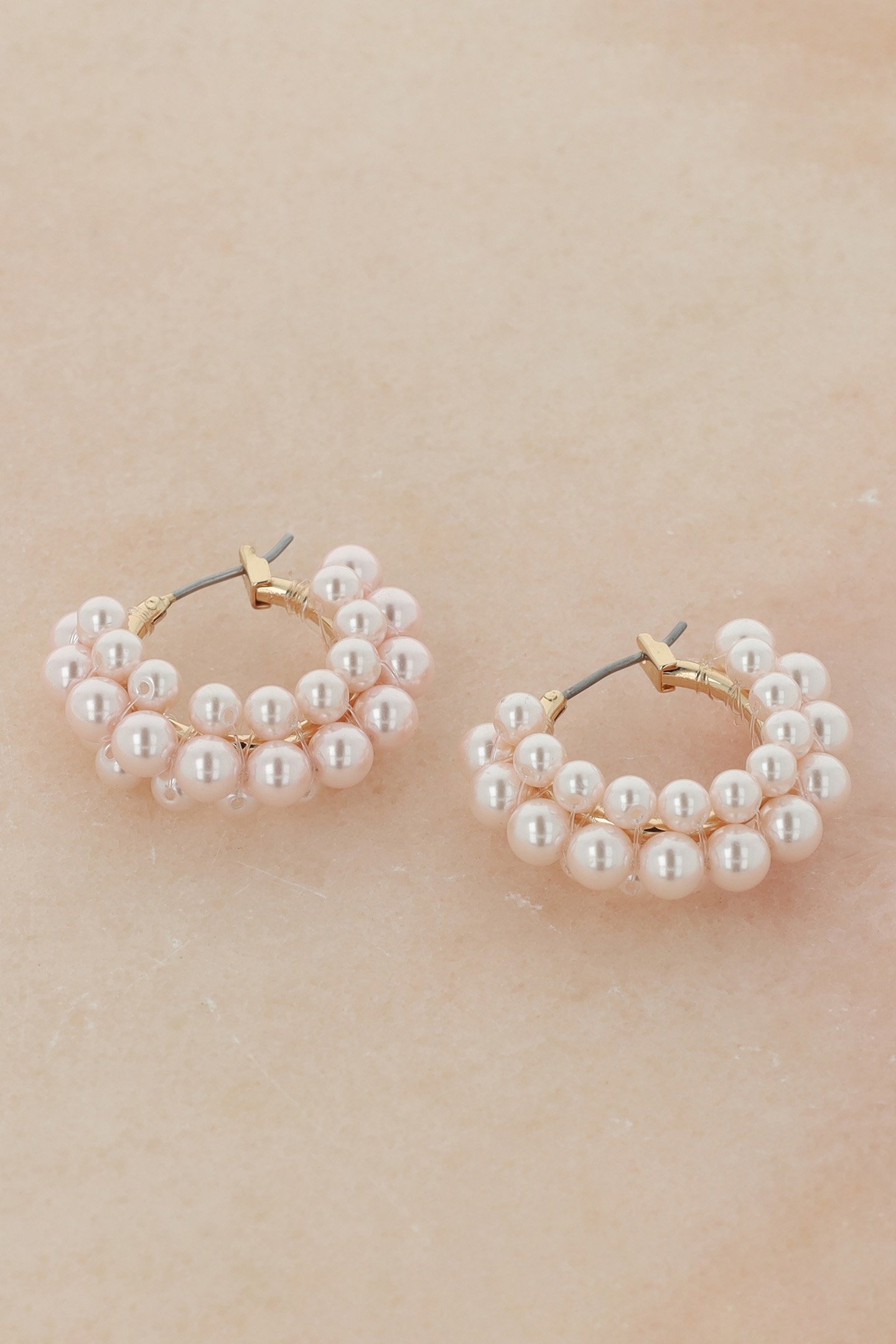 ESTATE MINI PEARL HOOPS PINK PINK 6