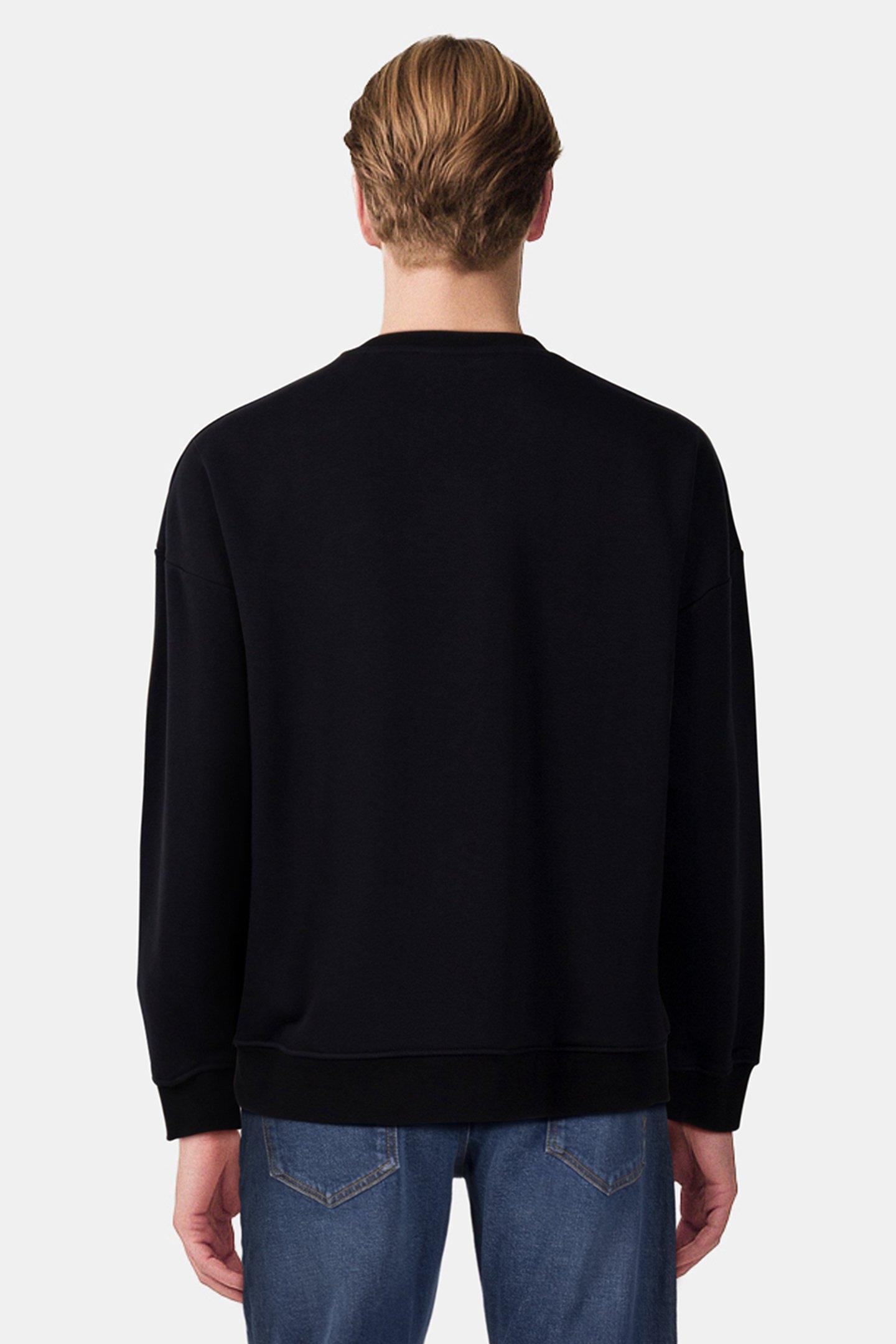 BALR. PATCH BOX FIT CREWNECK JET BLACK 2
