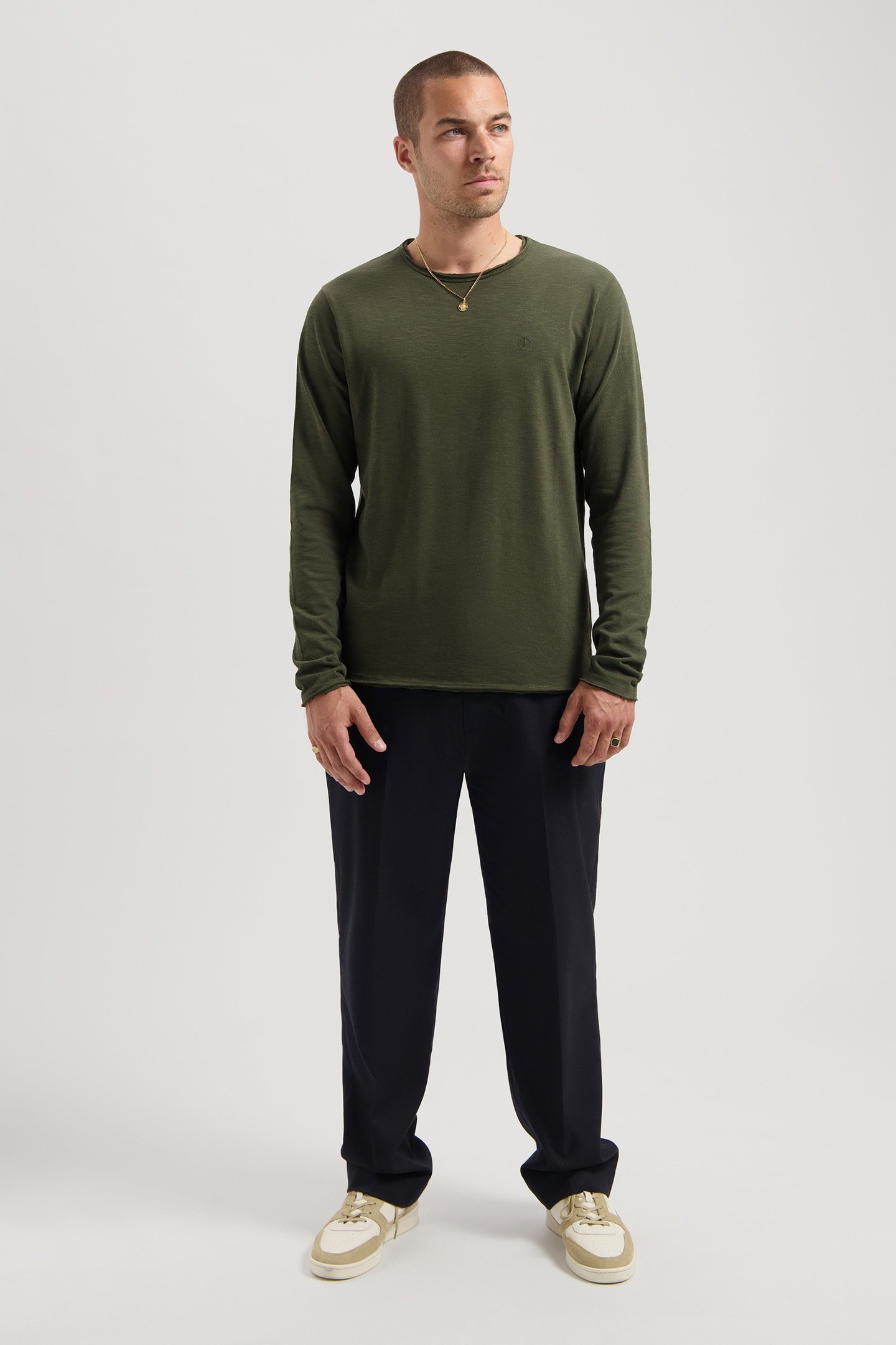 DS_NEWMAN CREWNECK DARK ARMY 3