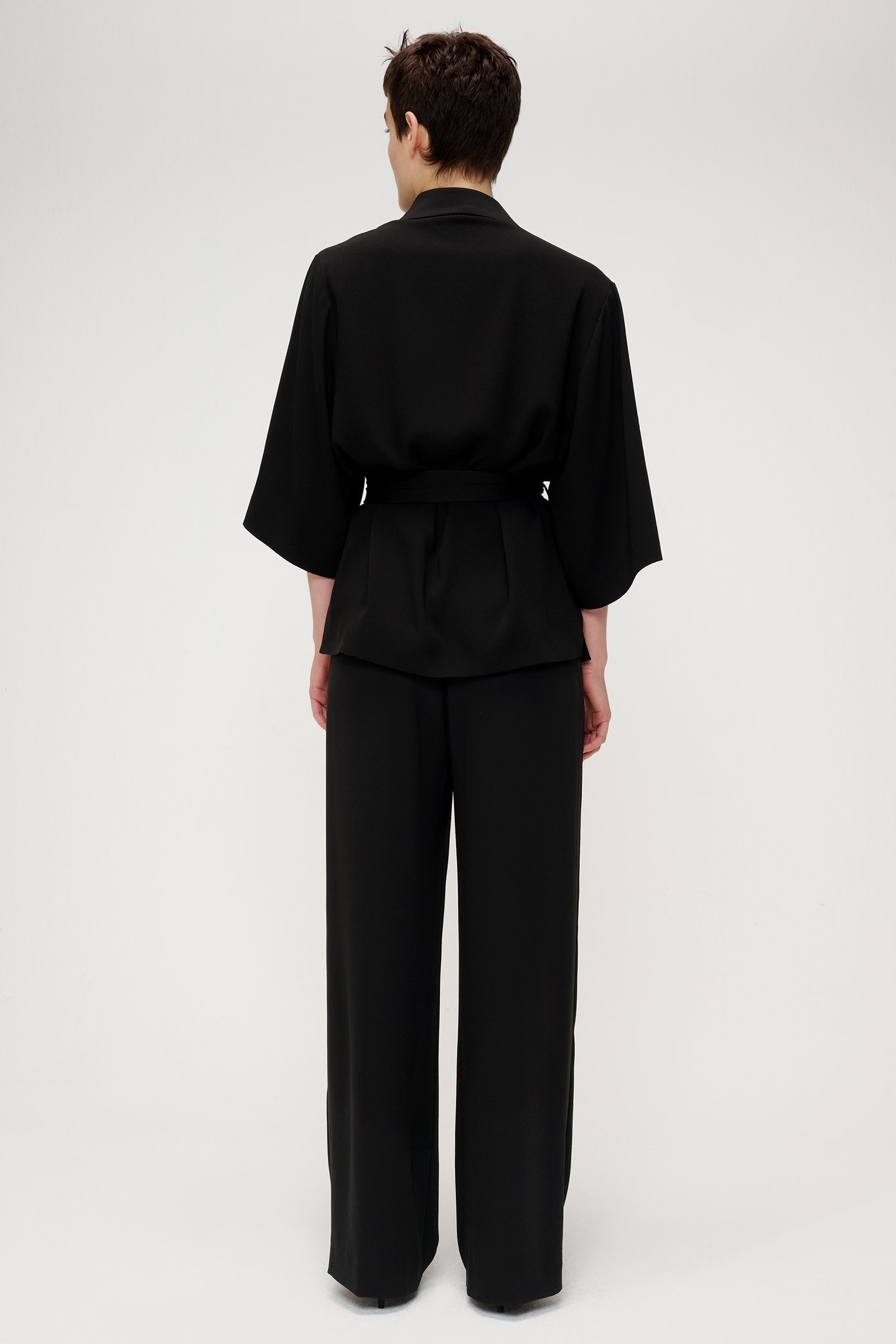 CREPE SATIN KIMONO JACKET BLACK 2