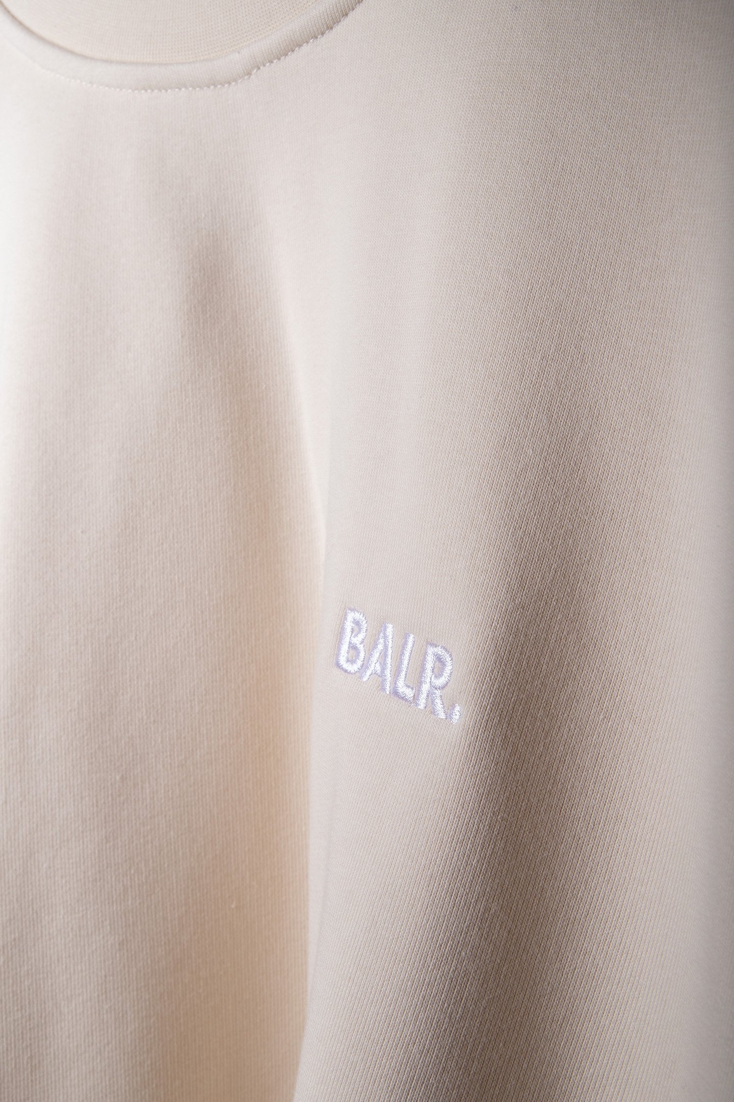 B-TAPE CREWNECK WHITE SWAN 4