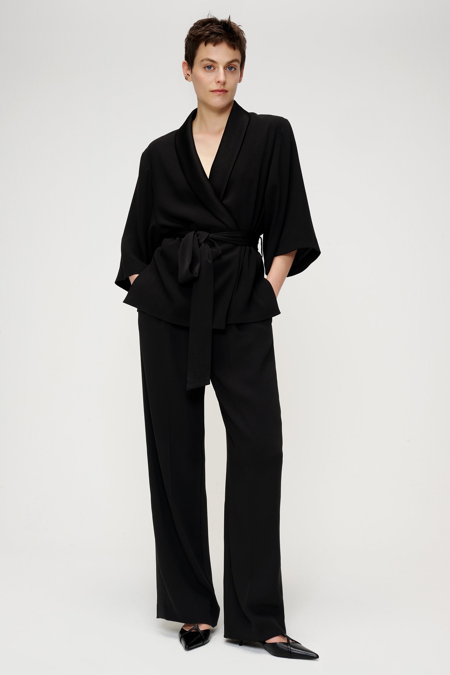 CREPE SATIN KIMONO JACKET BLACK 3