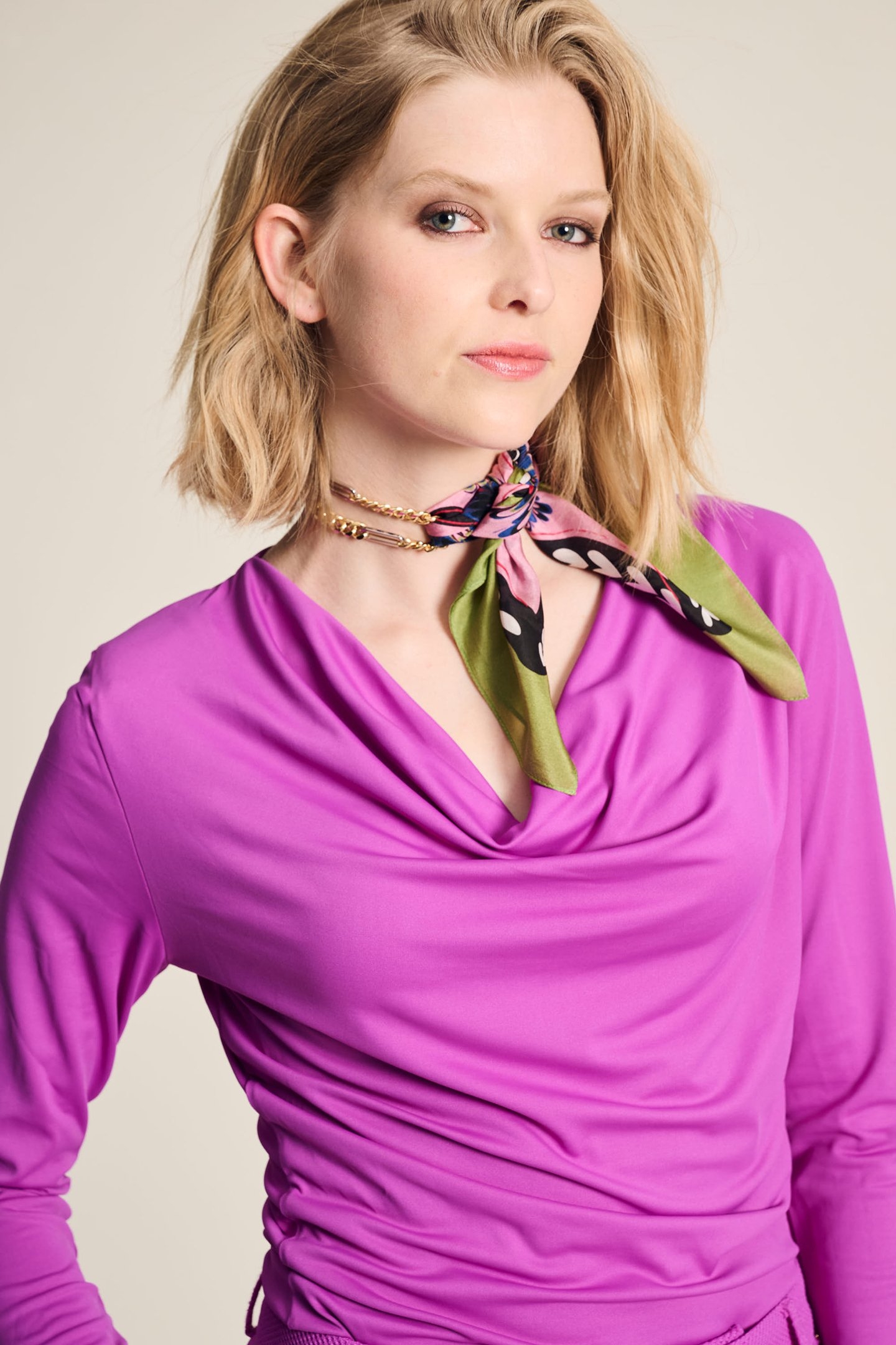 SHAWL - SILK ANIMAL PARADISE 4