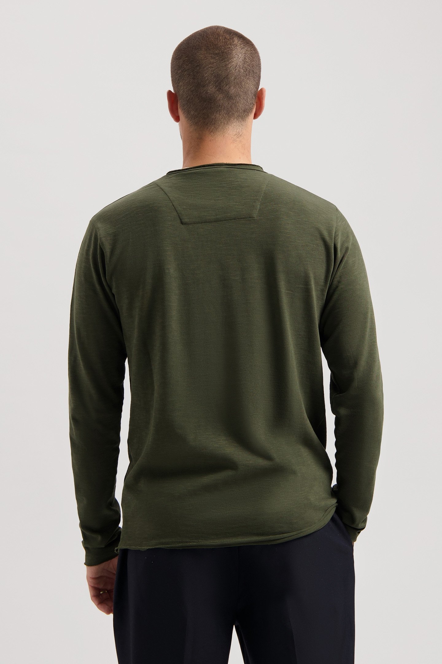 DS_NEWMAN CREWNECK DARK ARMY 2