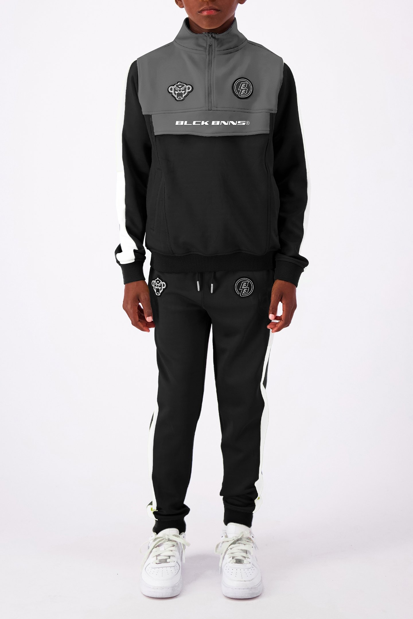 JR. ANORAK TRACKTOP BLACK 2