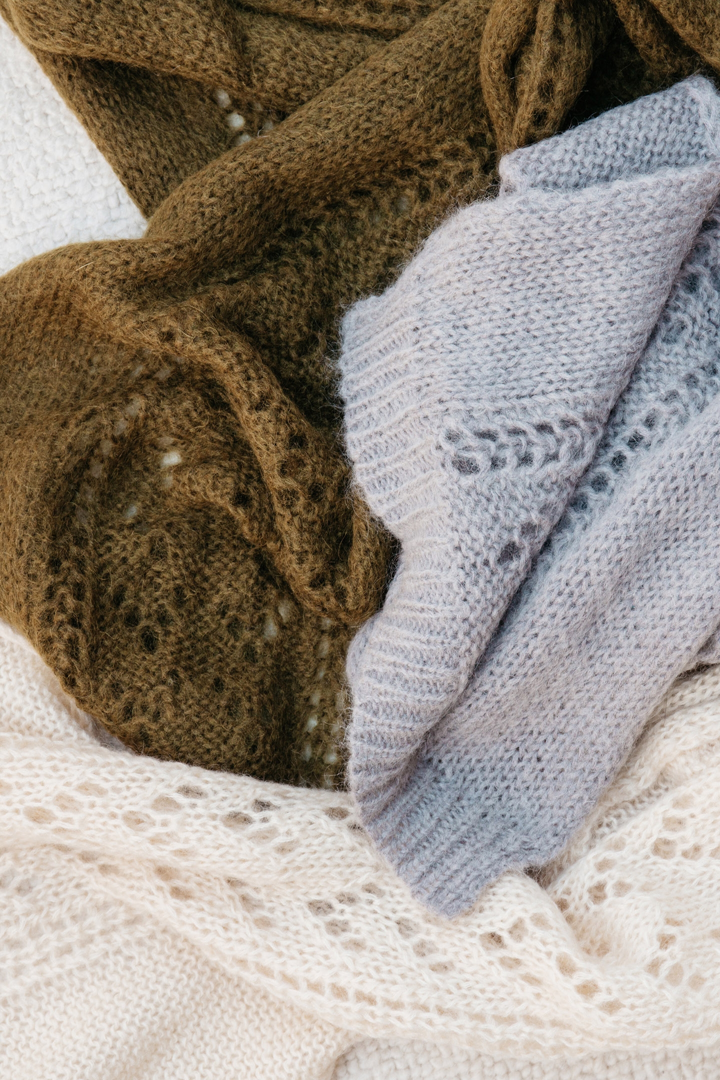 KNITTED SCARF GIULIA DARK KHAKI 2