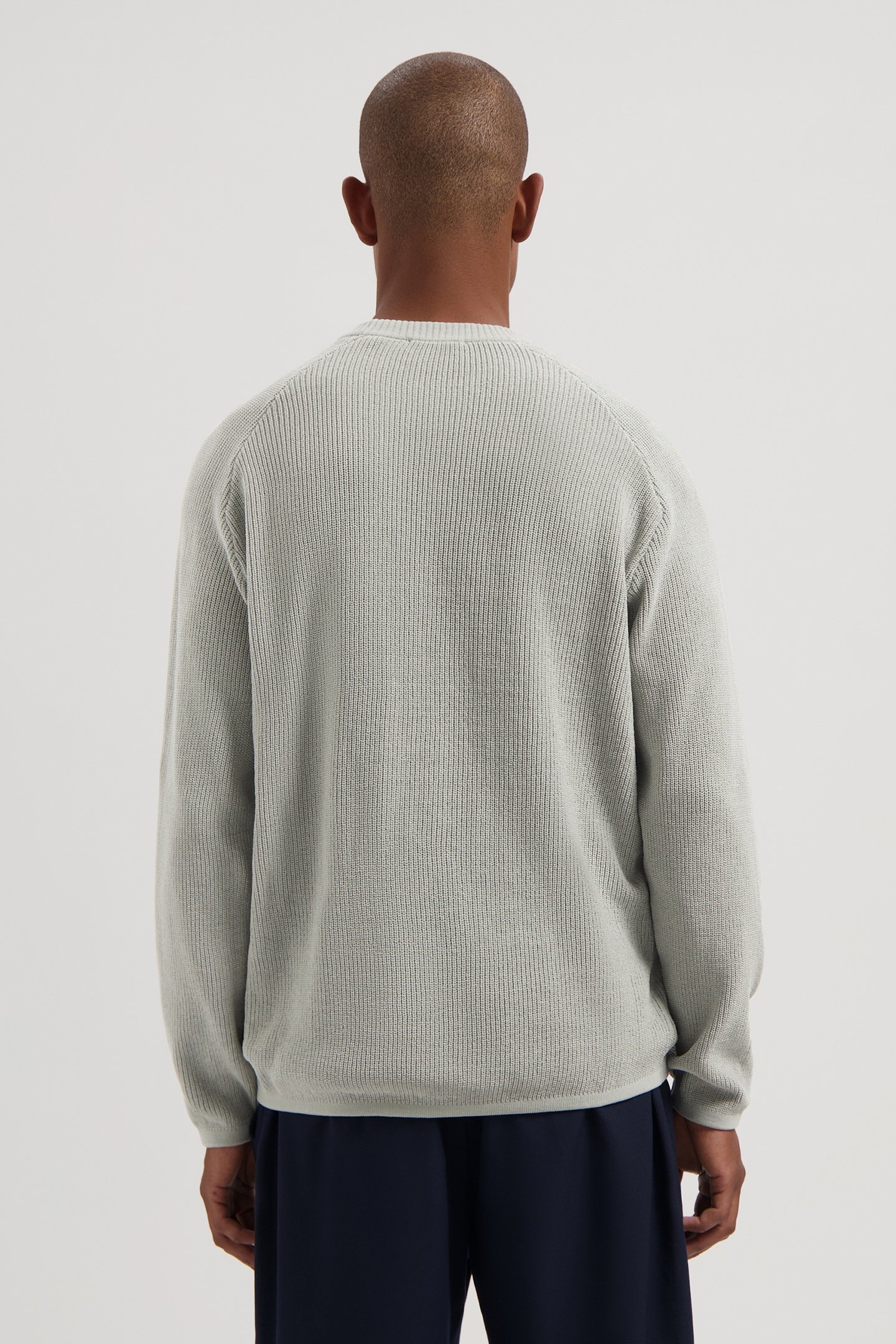 DS_CHENILLE CREWNECK GHOST GREY 2