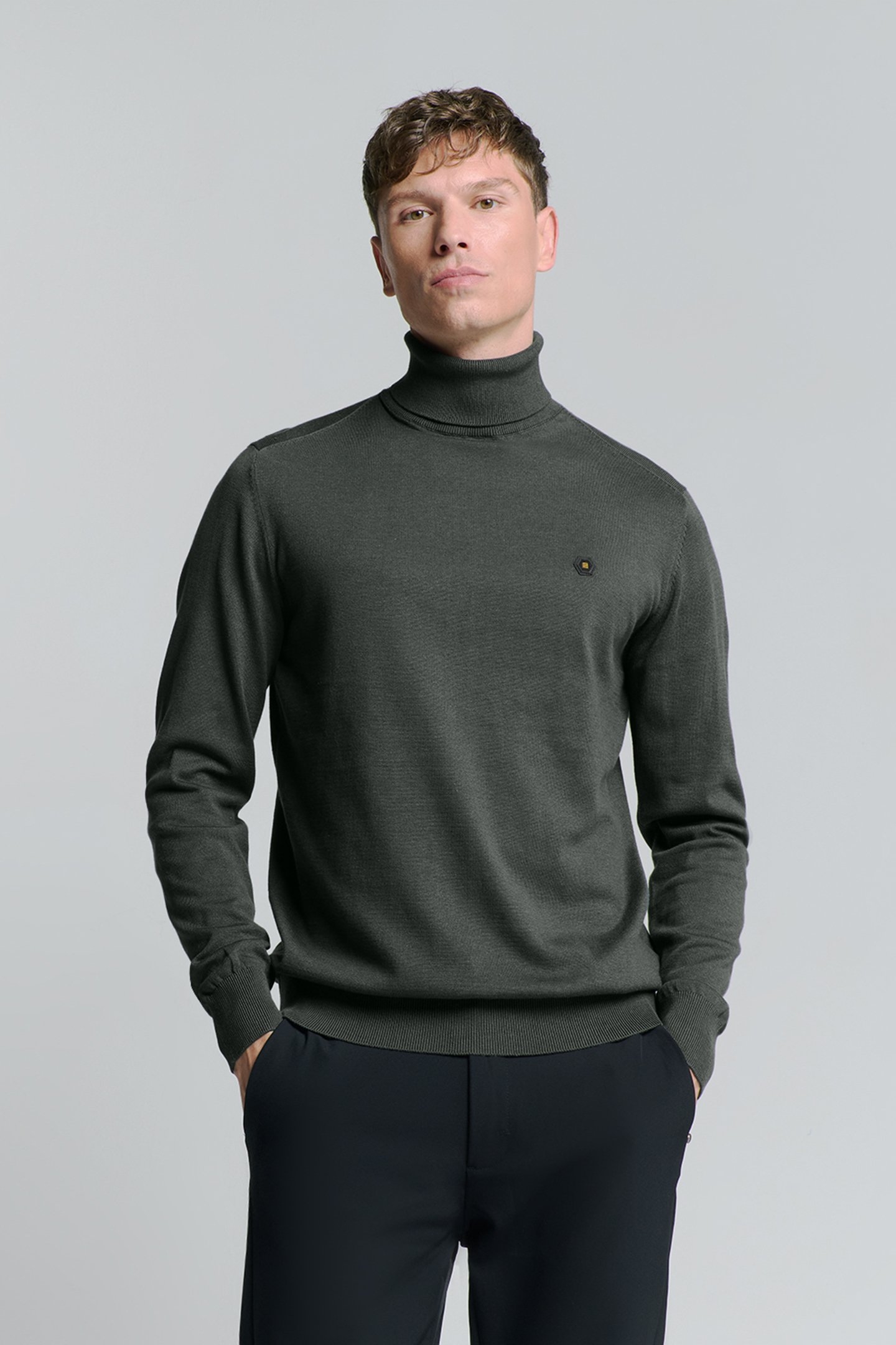PULLOVER ROLLNECK DARK GREY 1