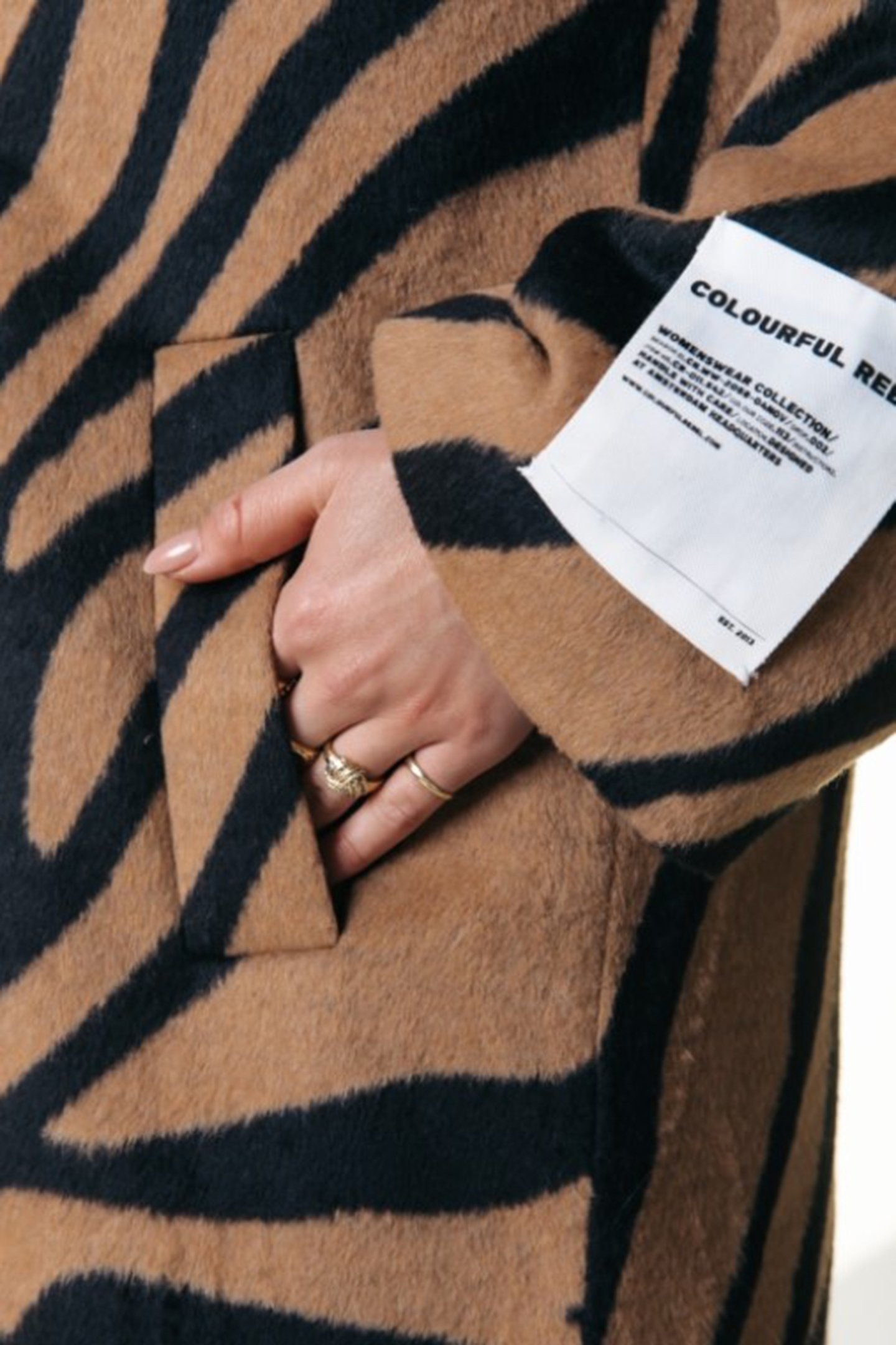ZANIA ZEBRA DOUBLE BREASTED WOOL LONG COAT BROWN 5