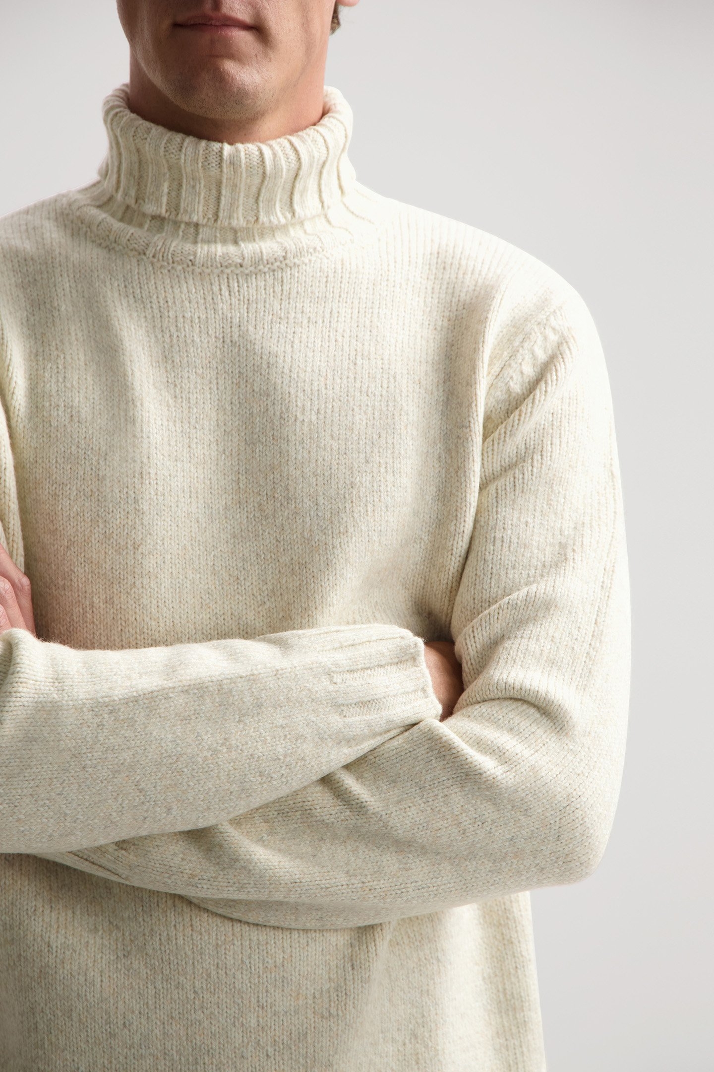 DS_OVE TURTLENECK OFFWHITE 5