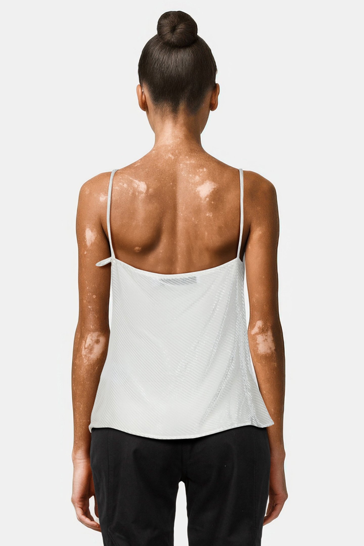 ZITIKA TOP OFF WHITE 2