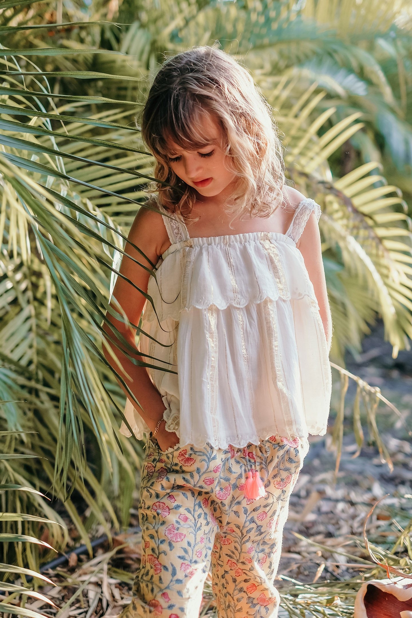 TOP RIHA WHITE & GOLD STRIPES 1