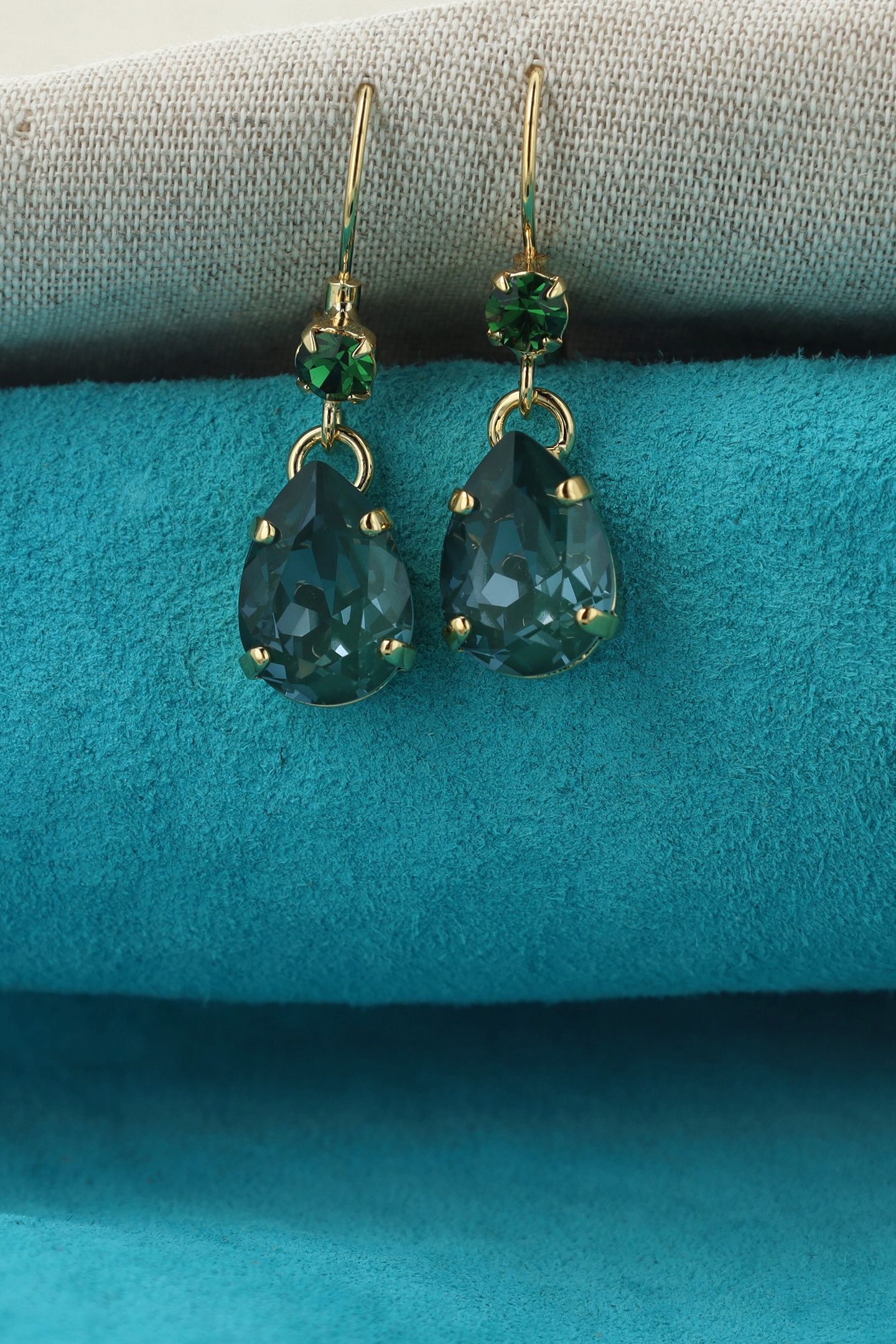 CLASSIC MINI PINE GREEN EARRINGS 5