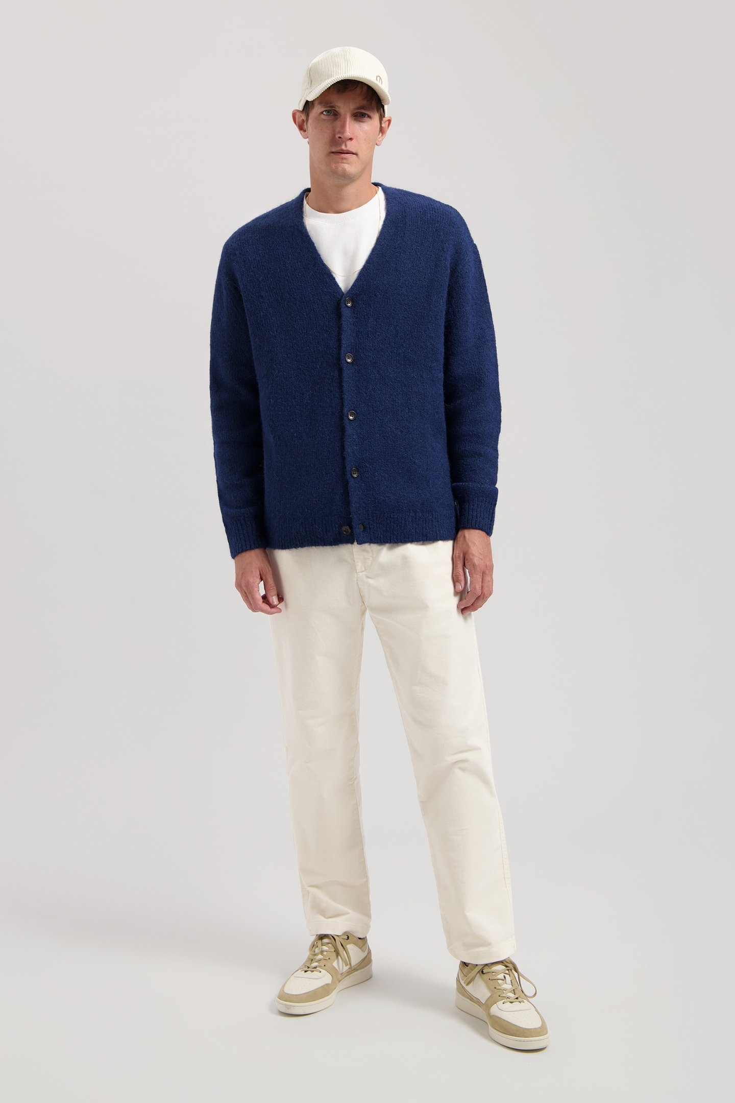 DS_GAVIN VEST DAPHNE 3