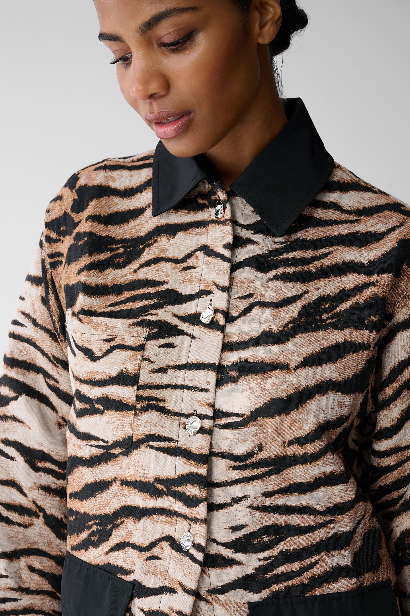 LA-SBTIGER JACQUARD SHACKET VARIOUS 5