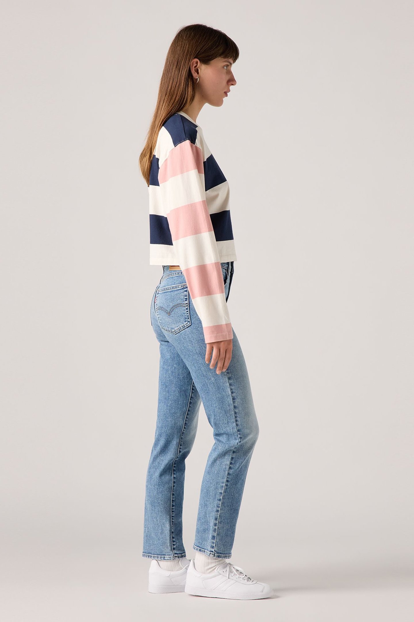 724™ HIGH-RISE STRAIGHT JEANS MED INDIGO 3