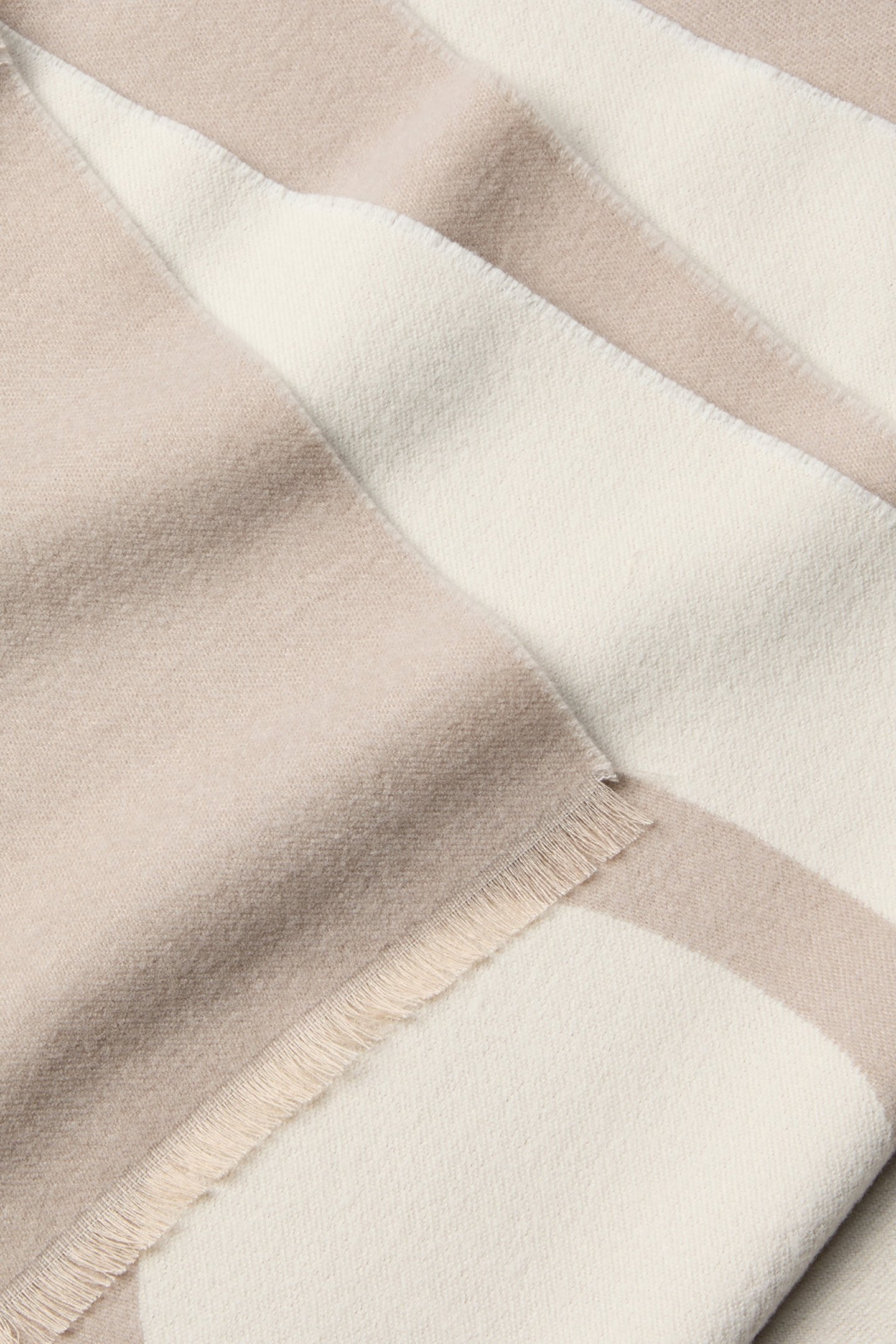 BOLD LOGO 2 TONE SCARF CHATEAU GRAY 3