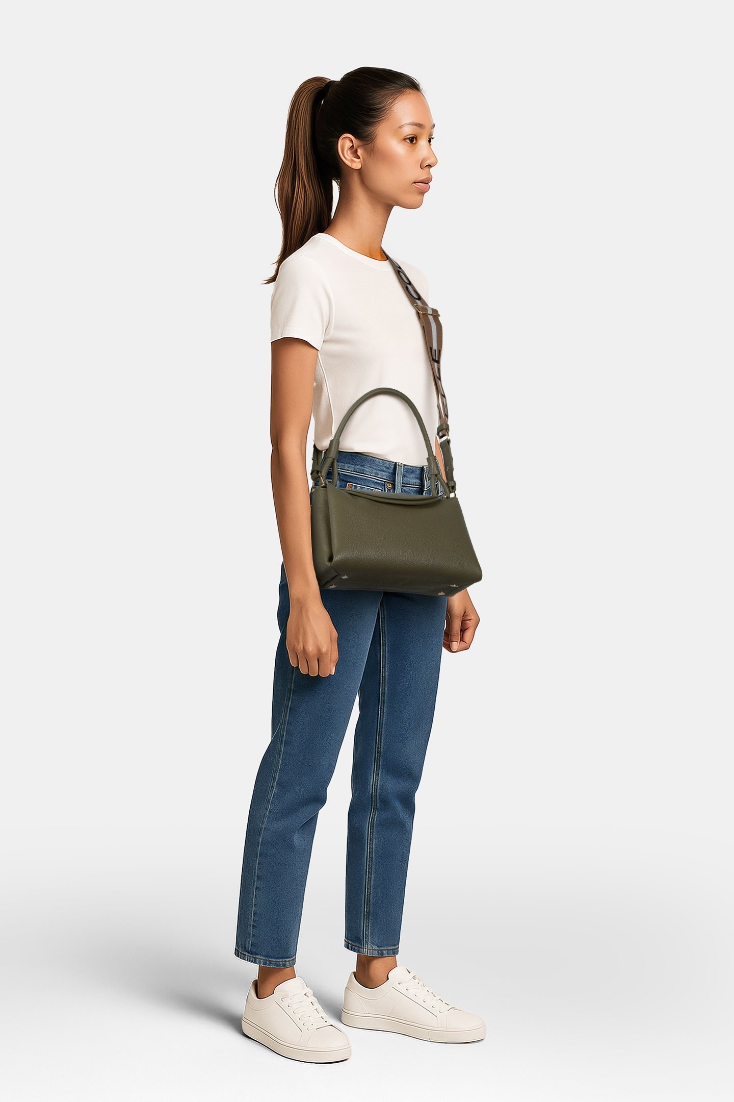 GRAINED LEATHER SHOULDER BAG 1