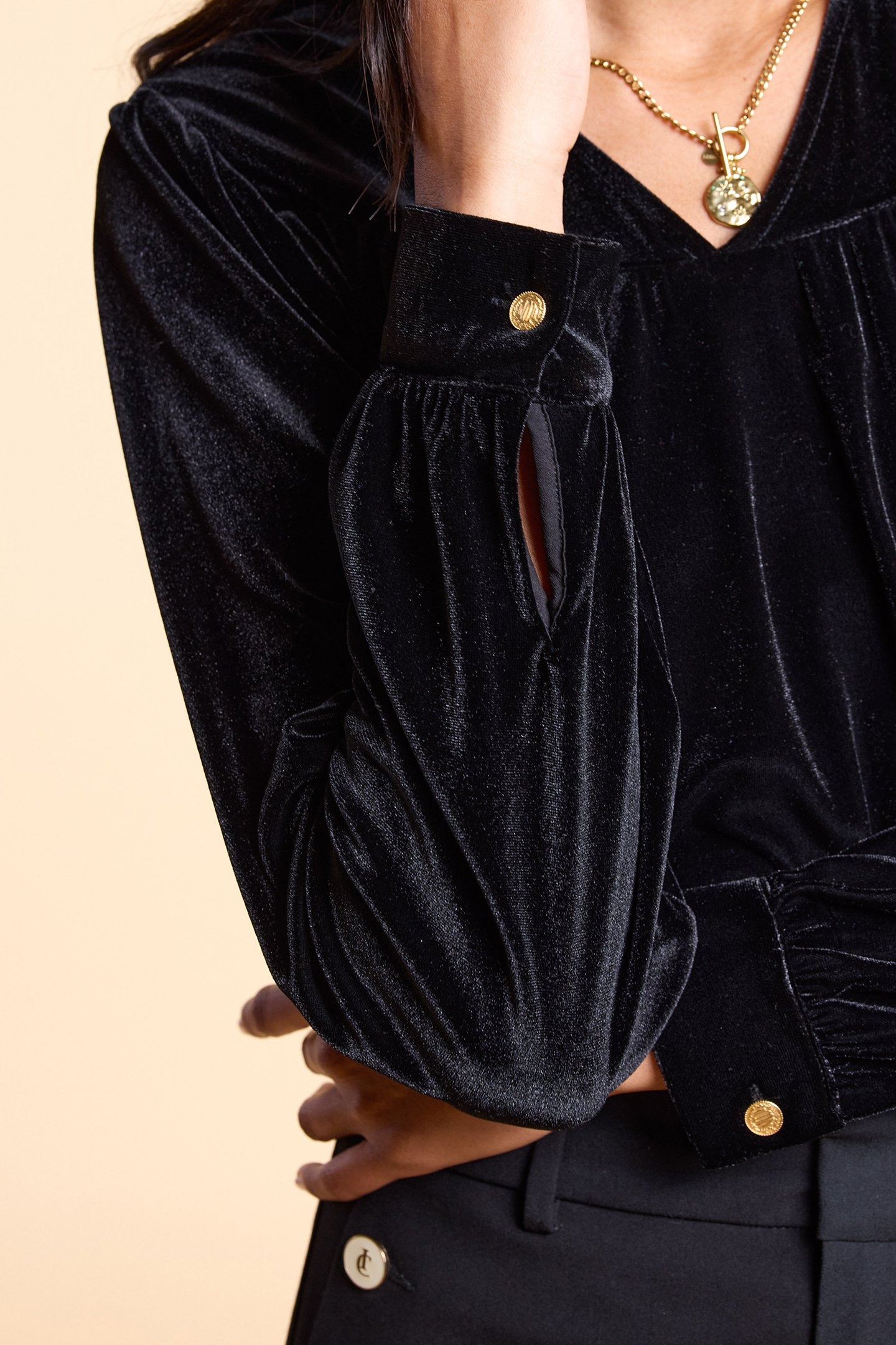 BLACK PANNE VELVET BLOUSE BLACK 7