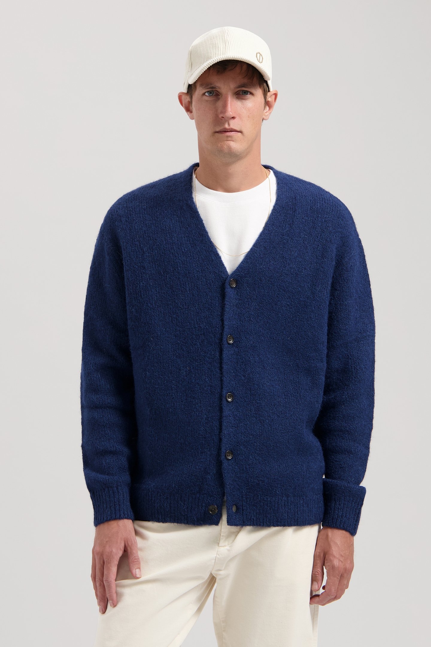 DS_GAVIN VEST DAPHNE 1