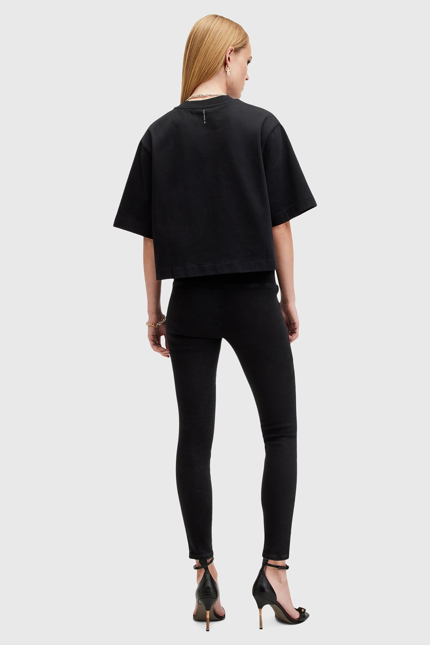 CORA SIZEME JEAN BLACK 4