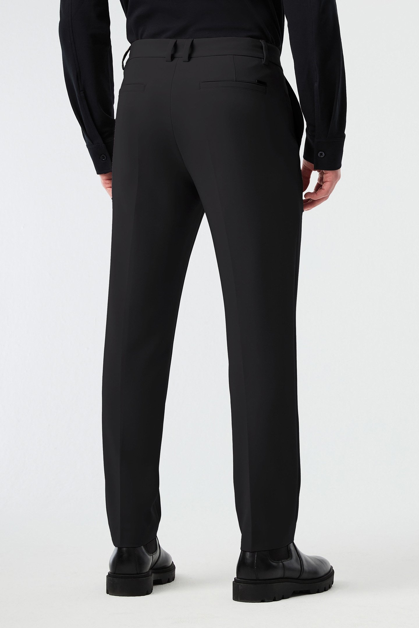 ATA PELAN V3.Y7.01 PANTS BLACK 2