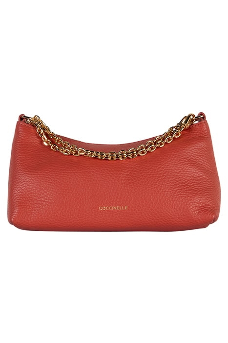 SHOULDER CHAIN BAG IN GRAINED LEATHER 2