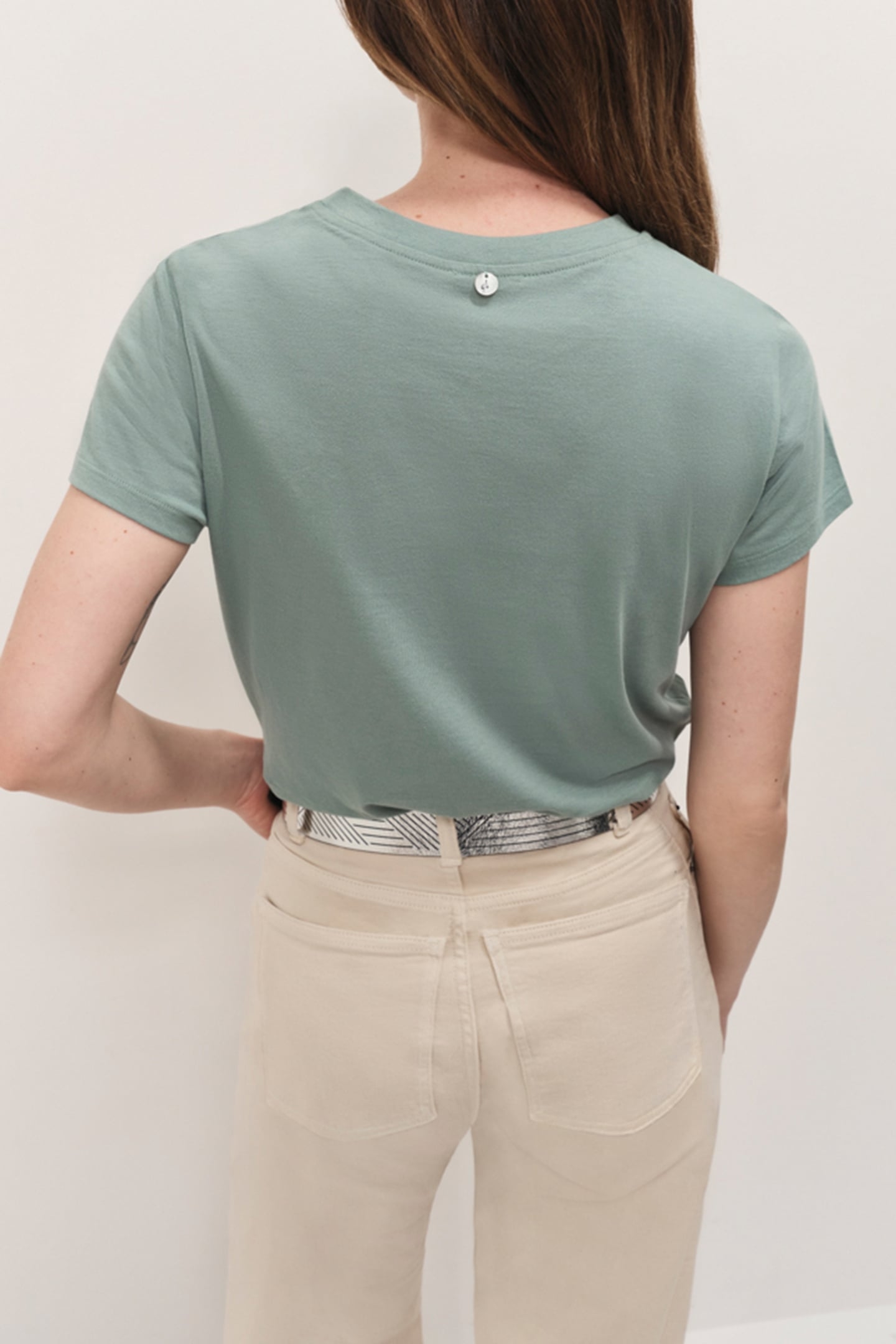 MASTER CELADON T-SHIRT WITH FOLIAGE PRINT INSPIRED BY PAINTI 2