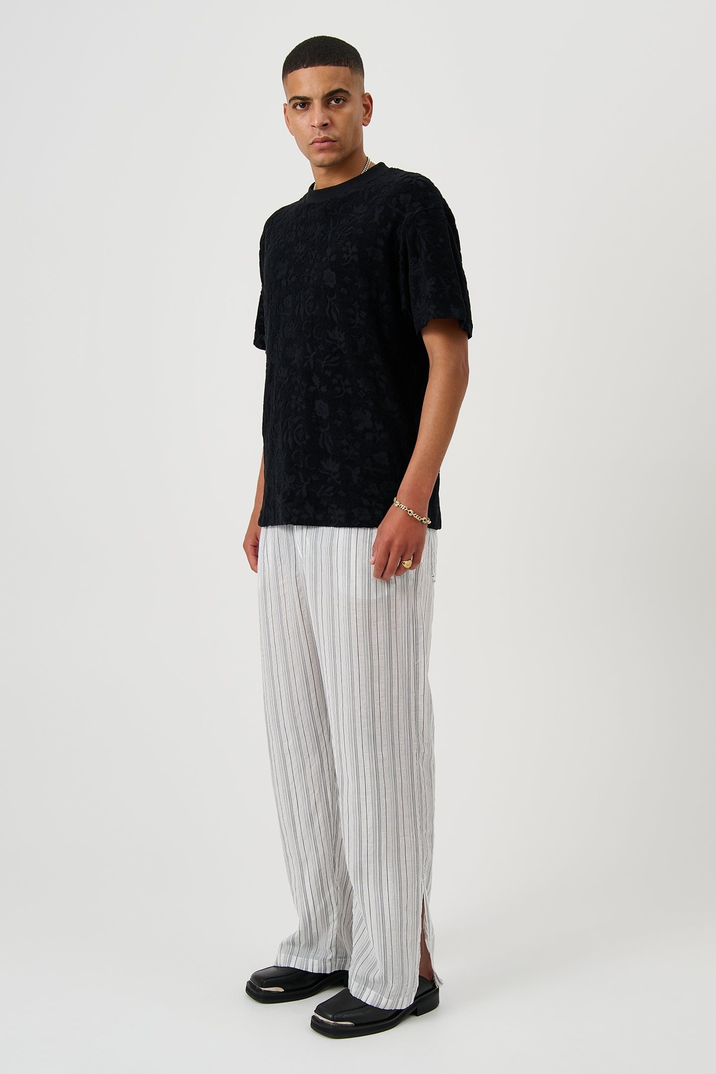 KAI PLUSH T-SHIRT BLACK 1