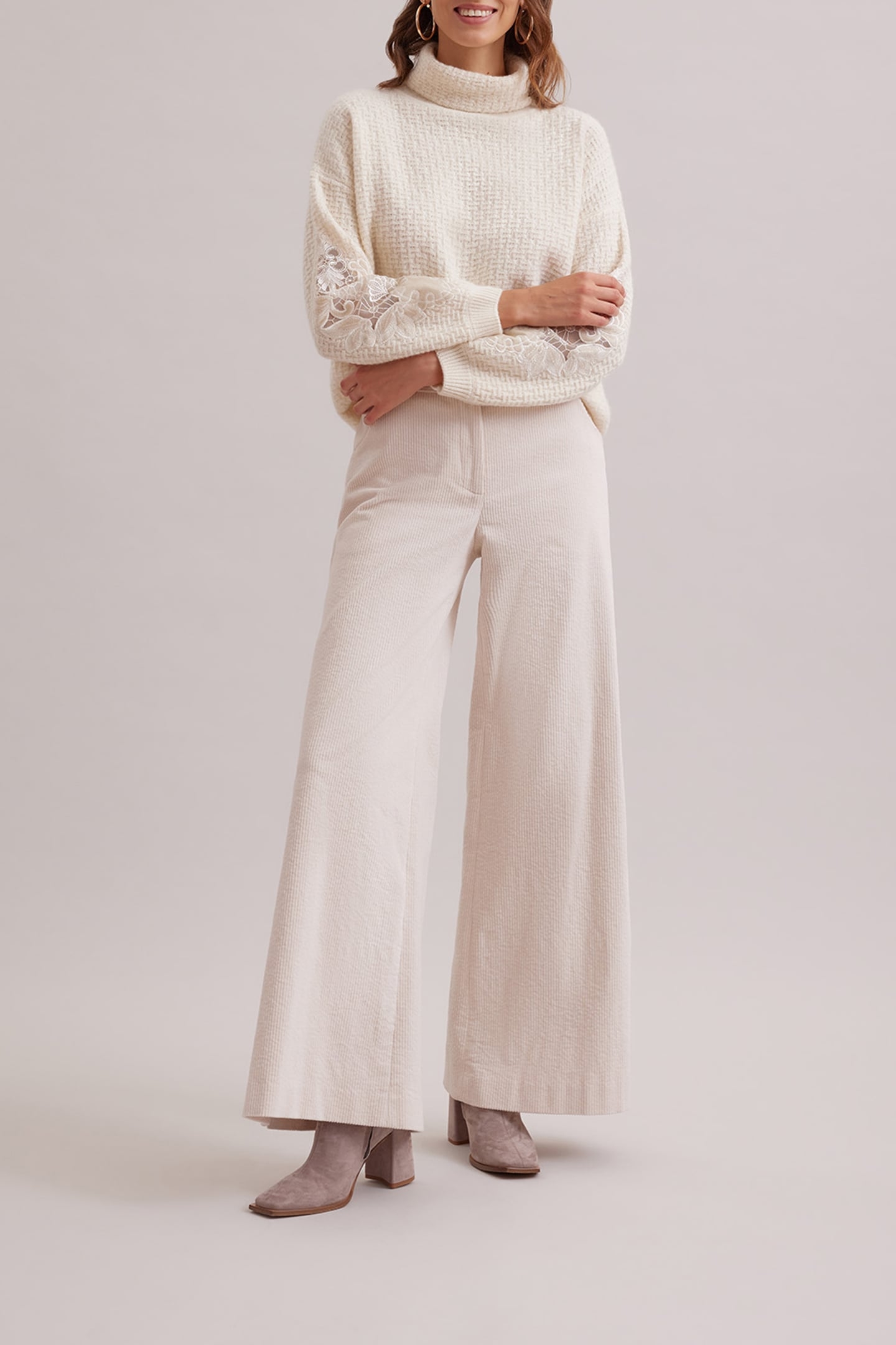 COLLEGE PULLOVER MOON WHITE 4