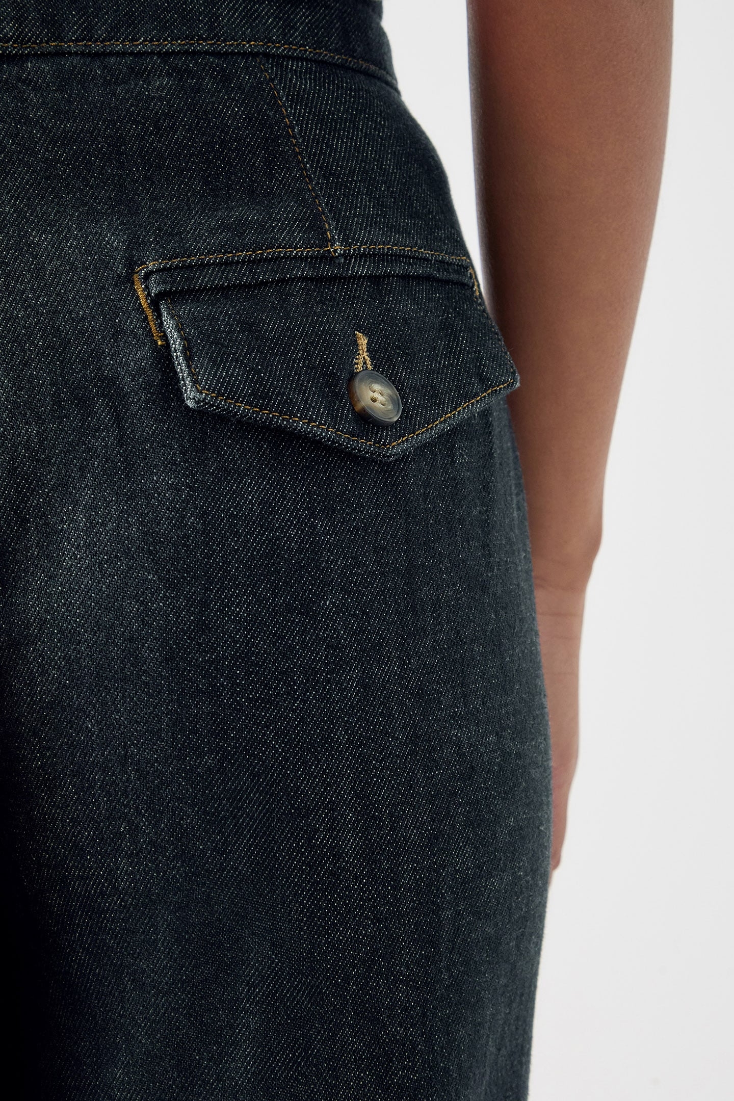 TR AMI TAILORED TROUSER BLACK 4