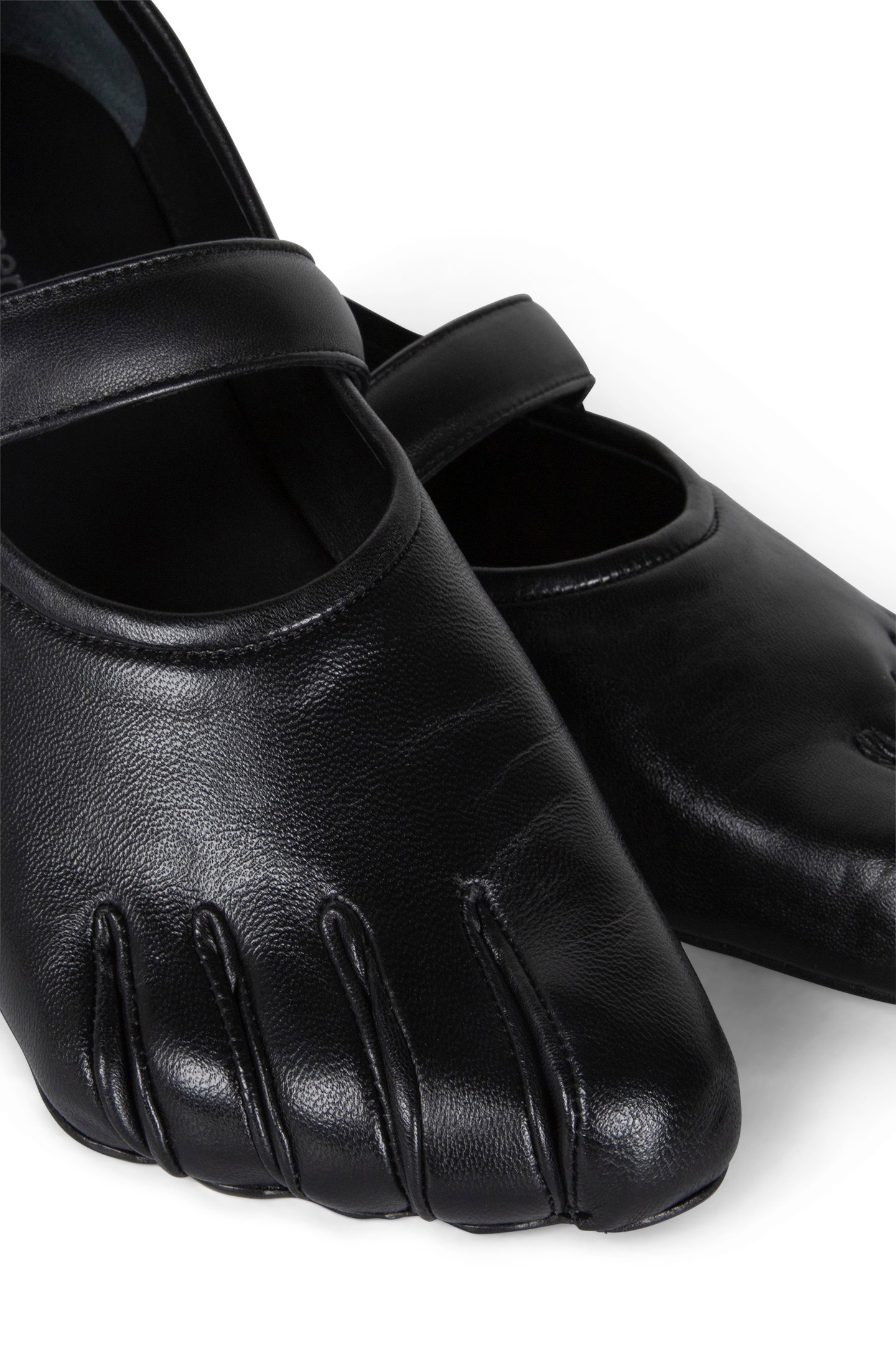 COPERNI – FIVE-TOE BALLERINA BELT FLAT BLACK 4