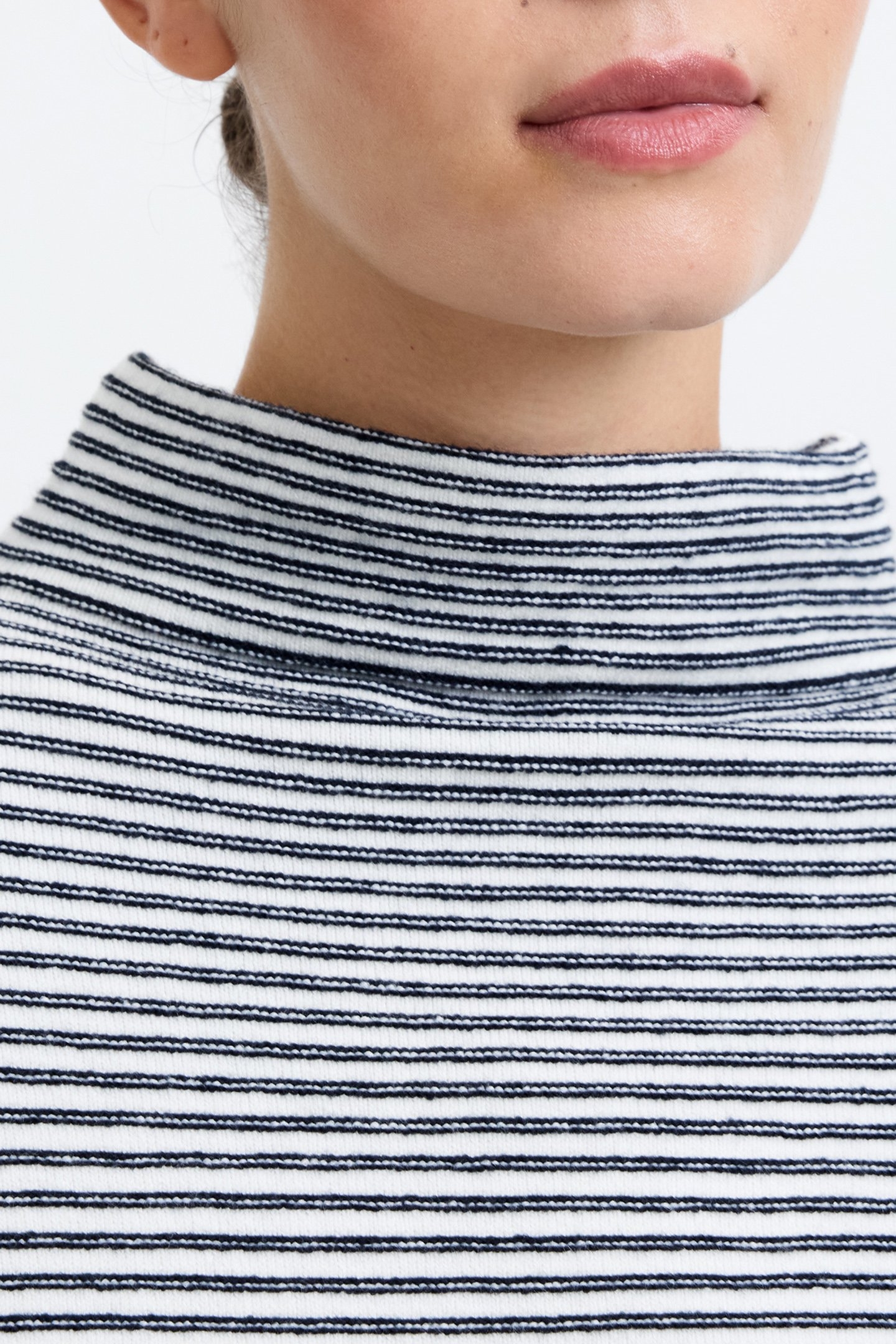 BABYSOFT STRIPE LENA HIGH NK WINTER WHT/MIDNIGHT 6