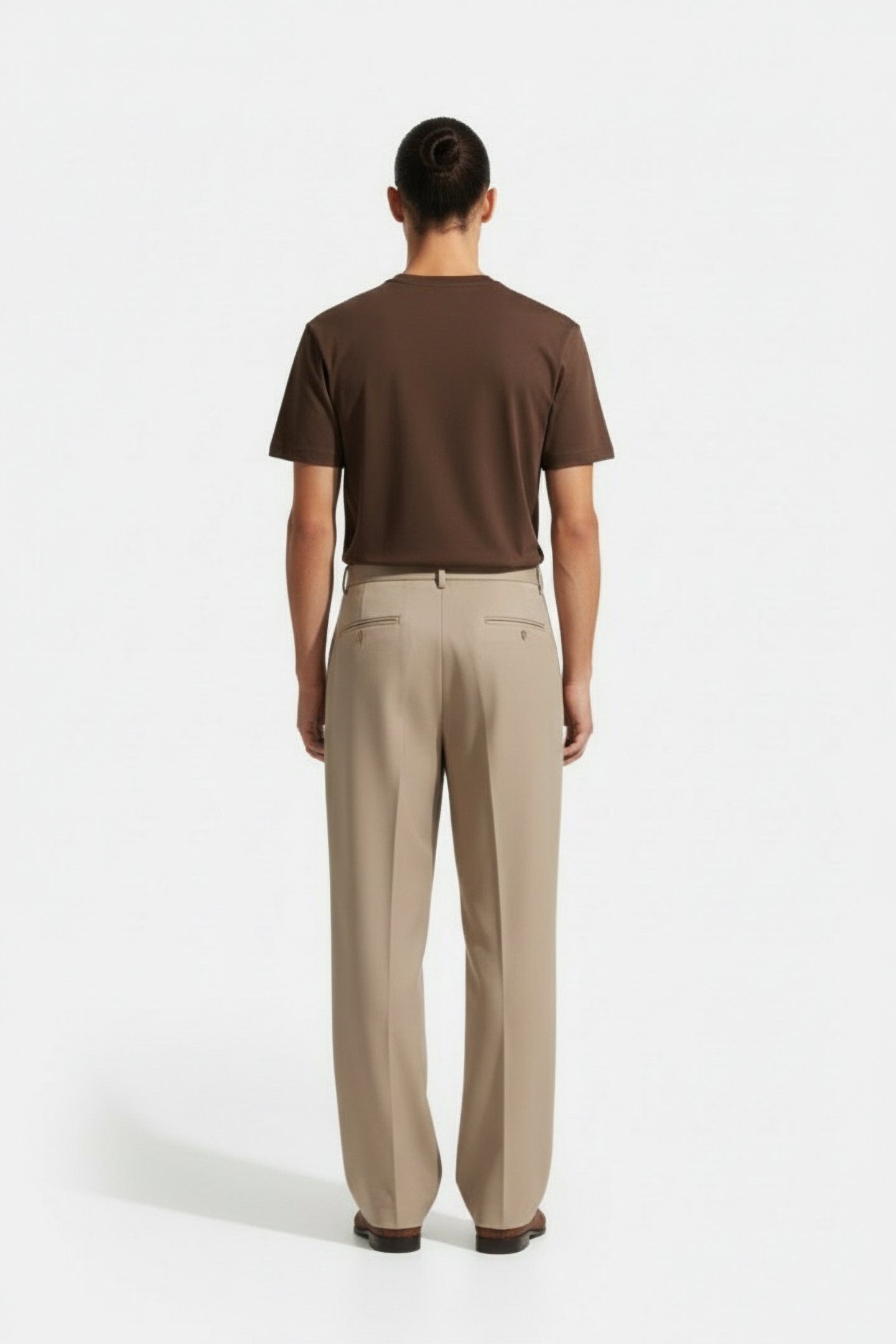 SS DOUBLE NECK GRAPHIC TEE DARK BROWN 2