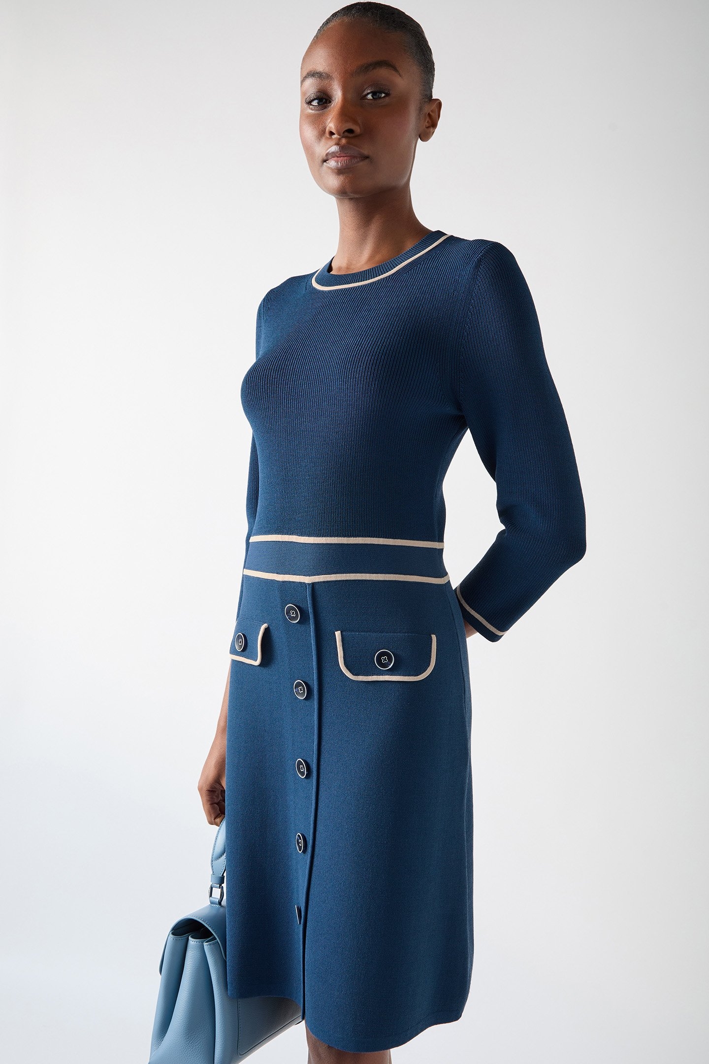 DR CIARA CREW KNIT DRES NAVY/CREAM 1