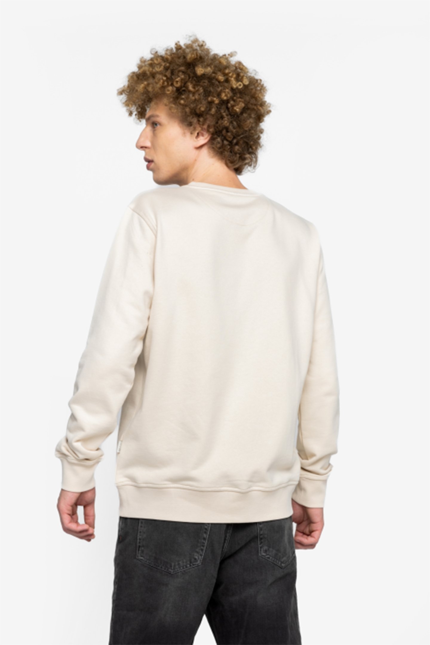 SWEATSHIRT RED ADAM PATCH WHITECAP GRAY 2