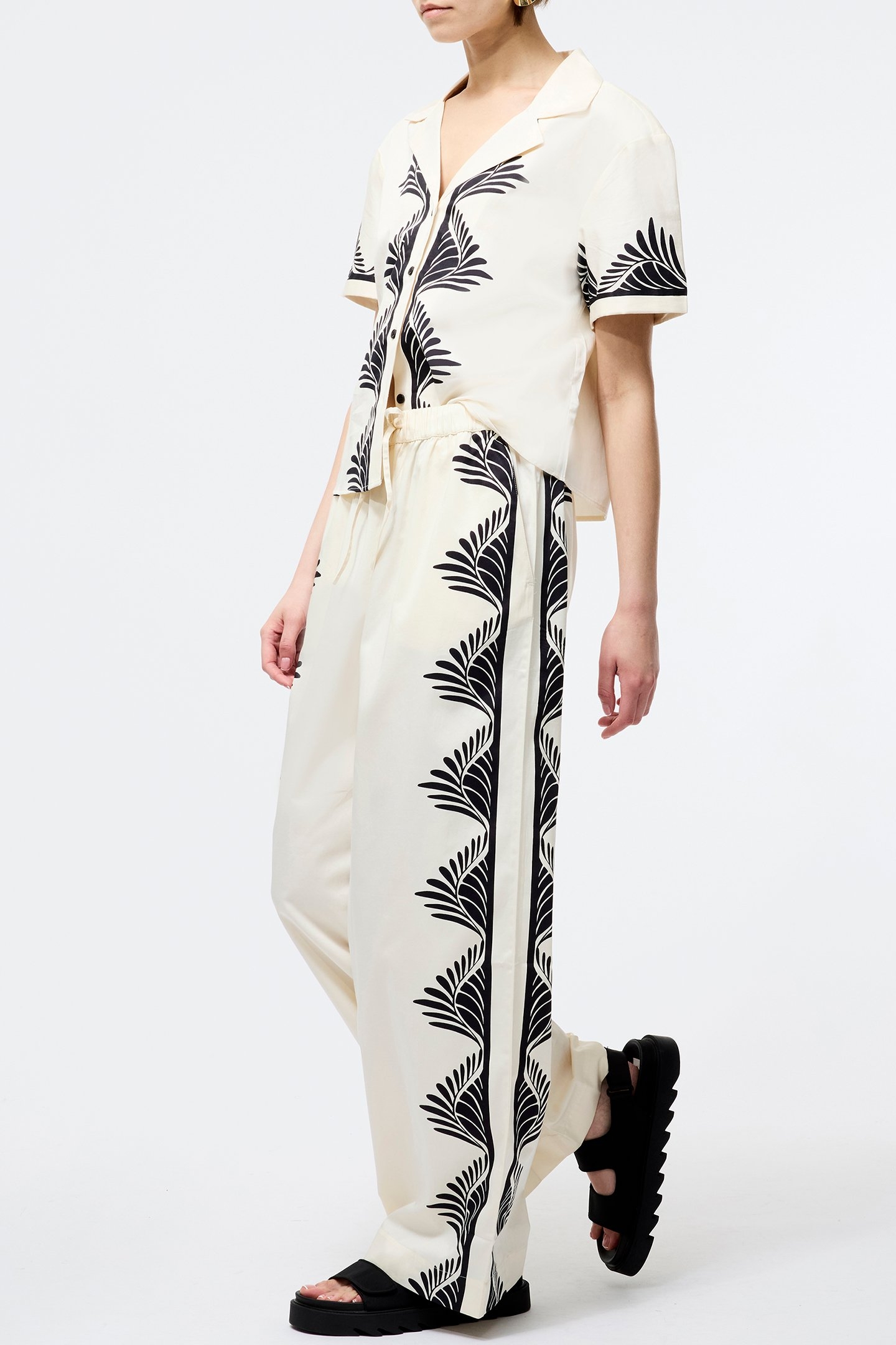 NOLA ALEXIS PRINTED TROUSER CREAM/BLACK 3