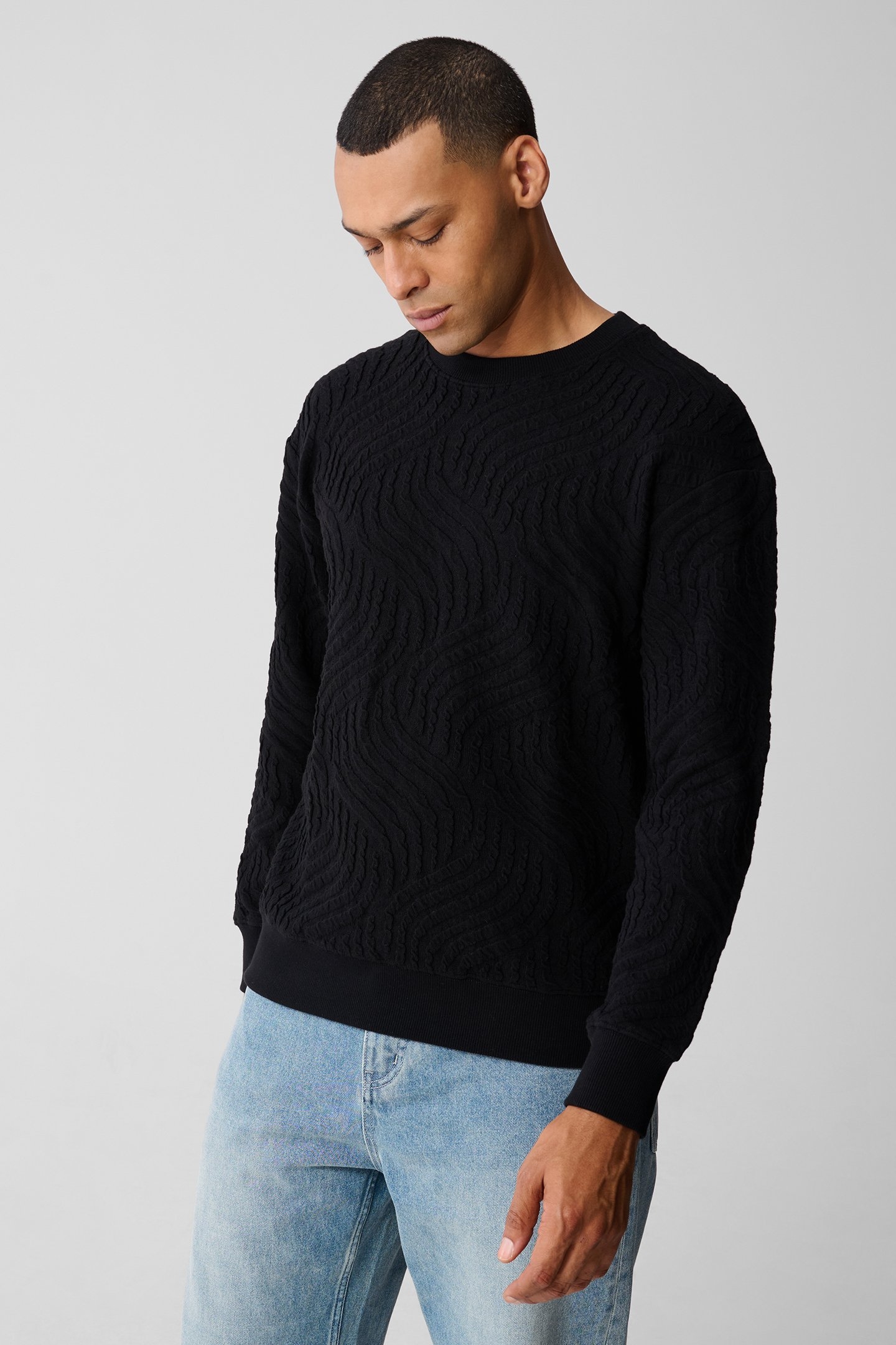 SBWAVE STRUCTURE SWEAT BLACK 1