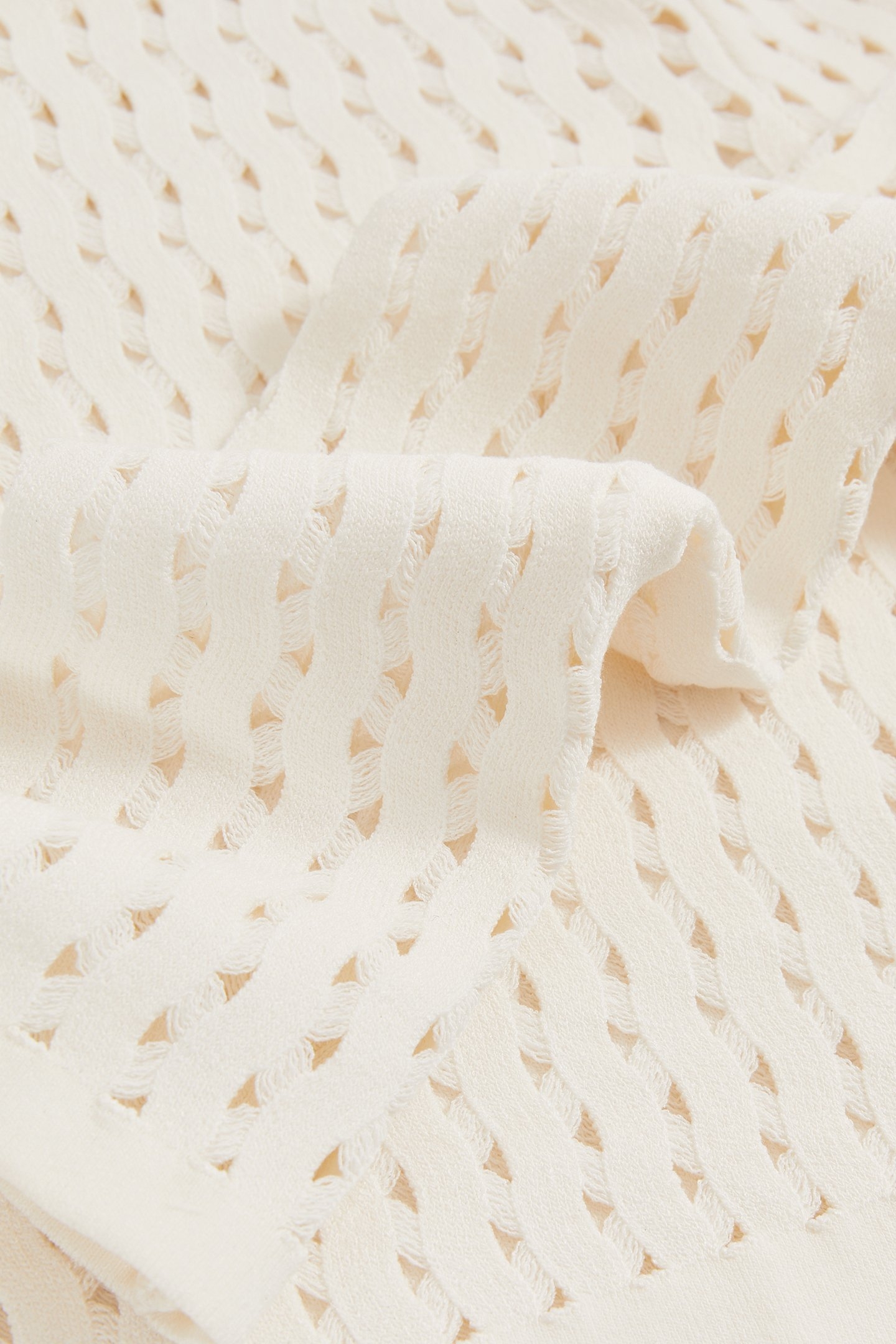 ONE SLEEVE KNITTED CROP TOP WHITE 7