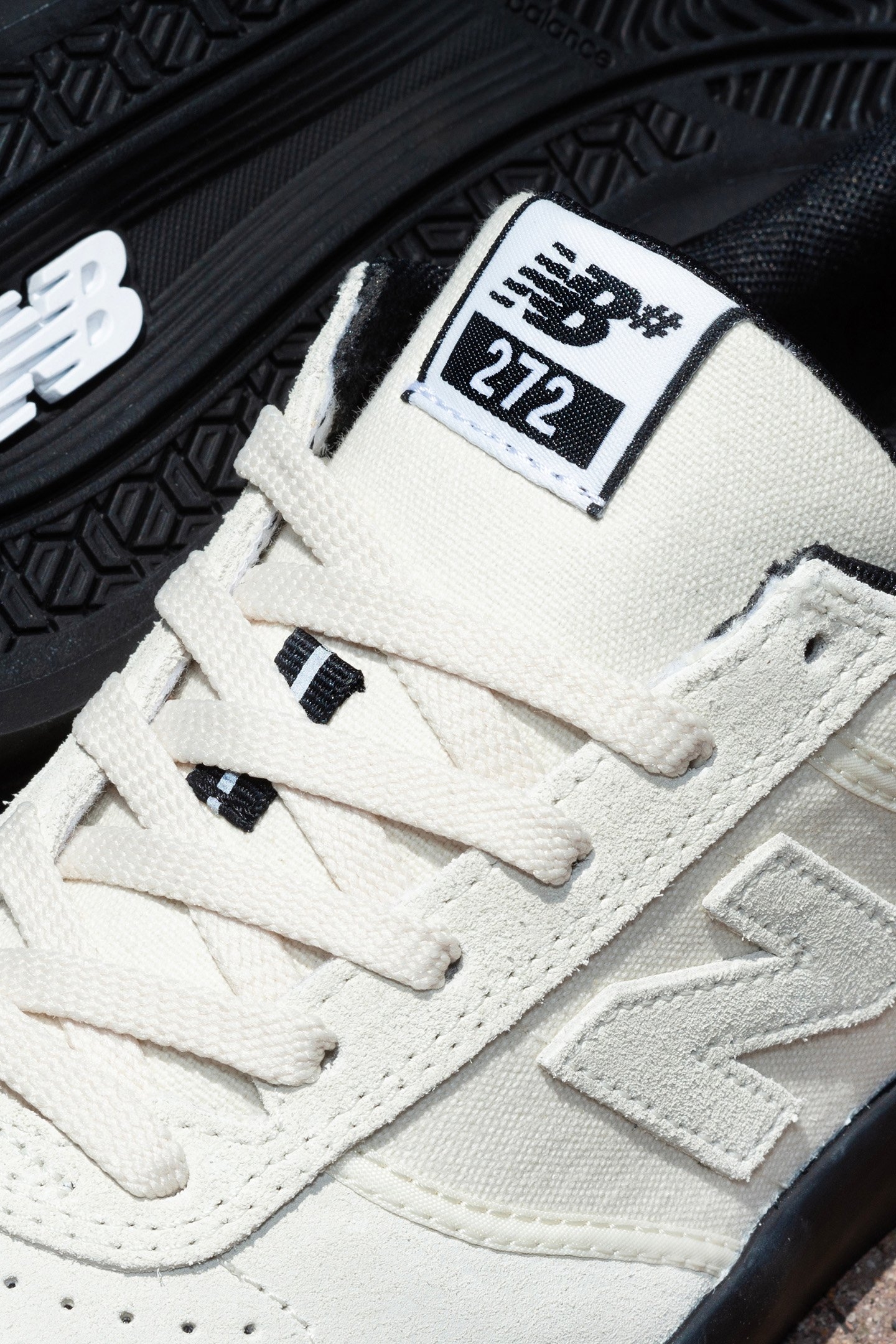 NB NUMERIC 272 SEA SALT 7