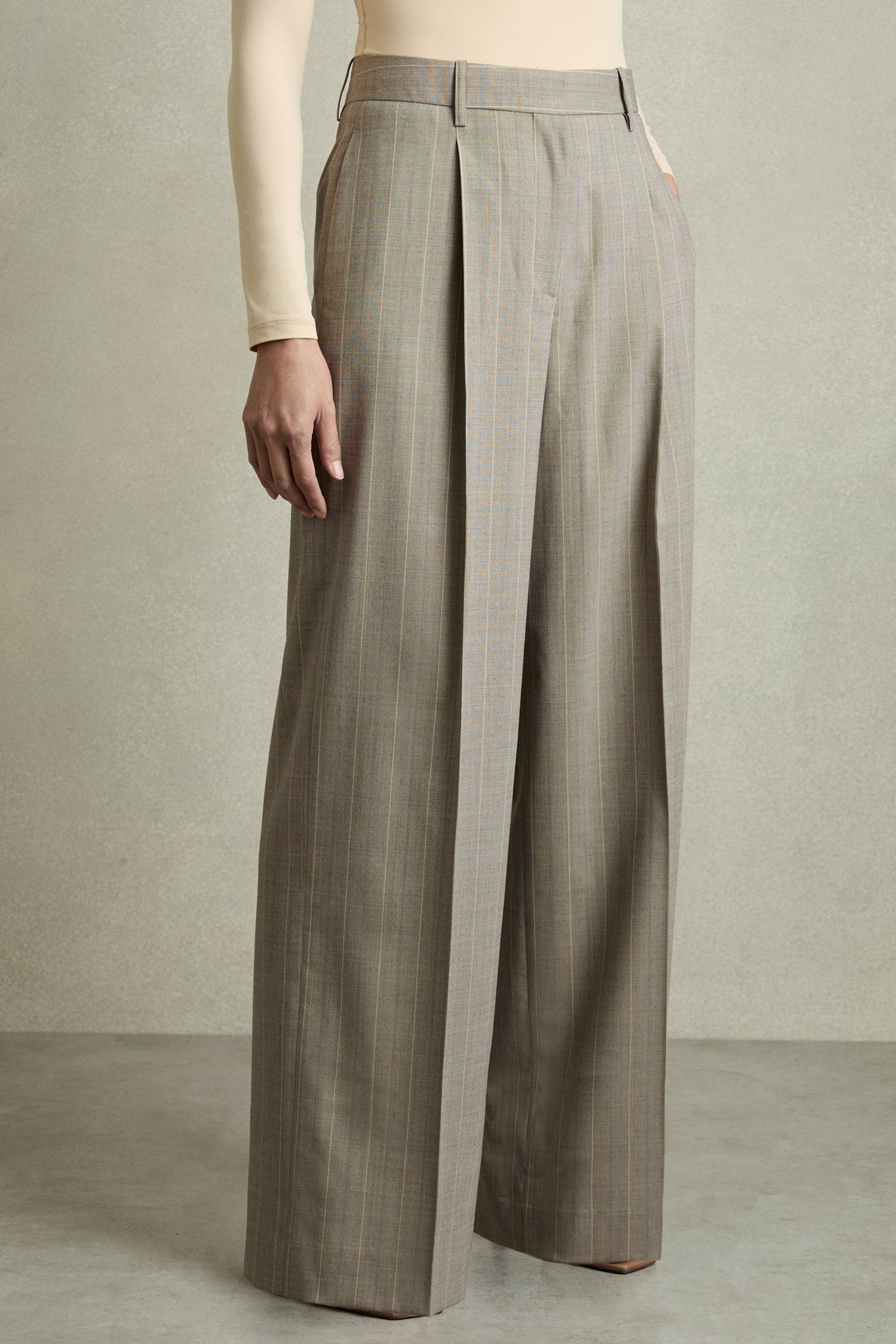 WIDE LEG PINSTRIPE TROUSER GREY 1